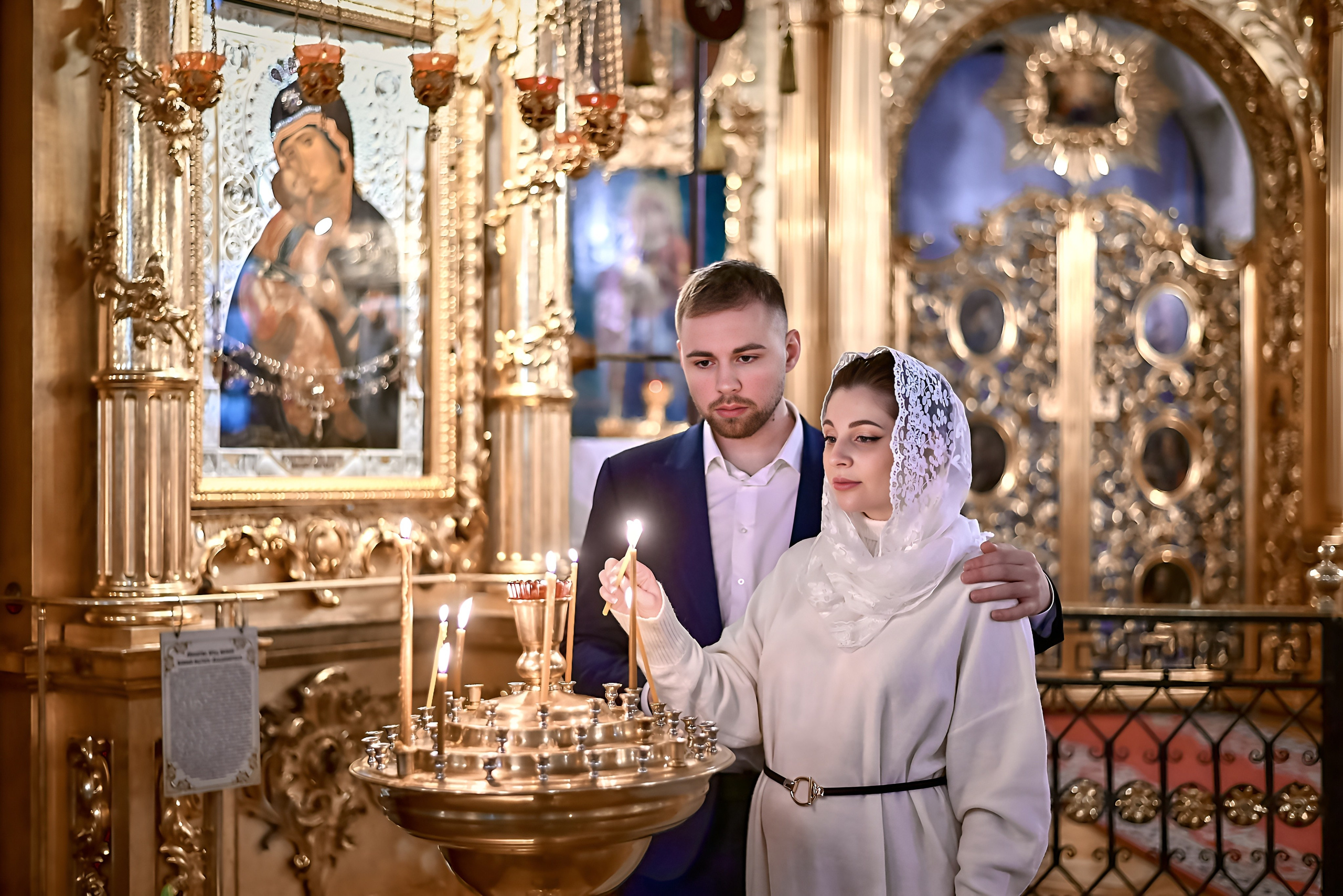 Венчание Артёма и Екатерины | Владимирский собор. Свадебный фотограф в Санкт-Петербурге Славин Денис