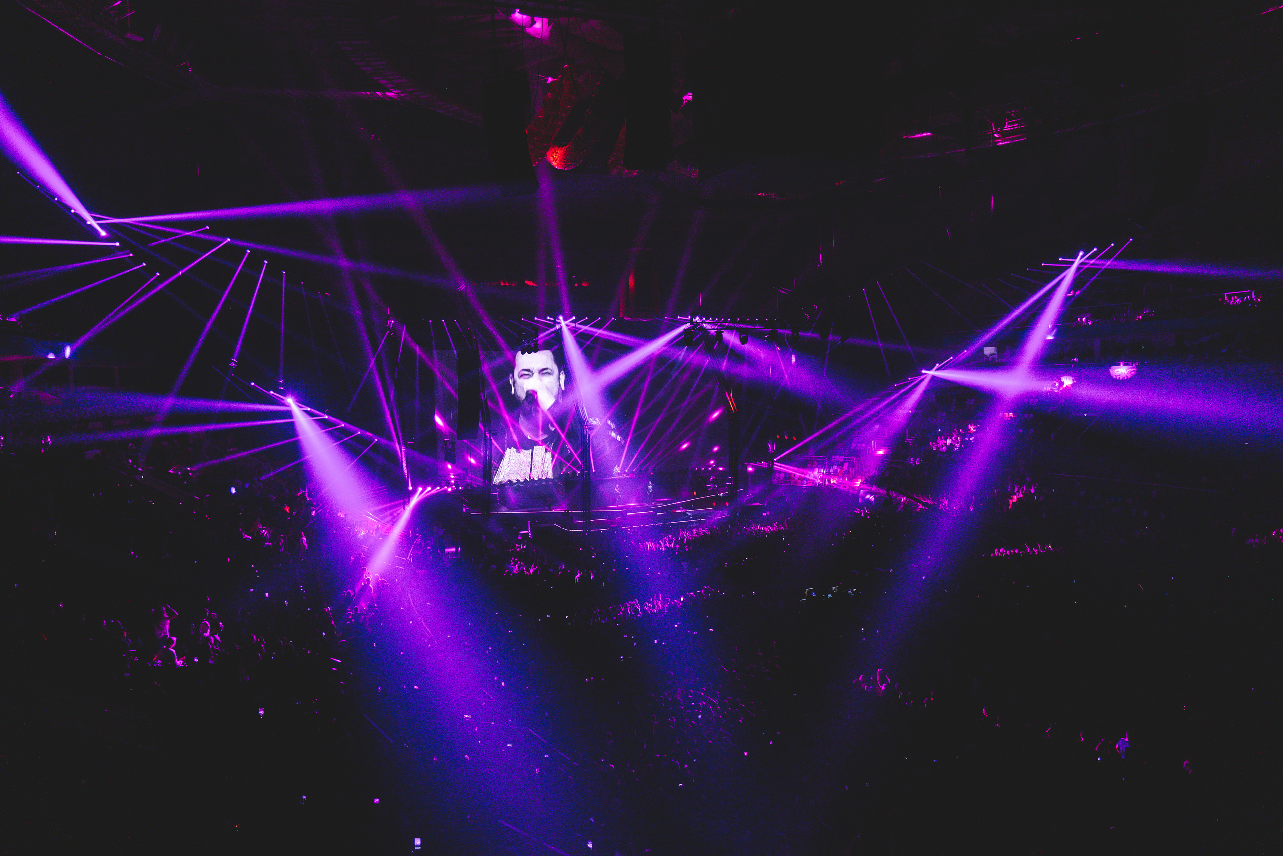 Концерт Little Big во дворце «Мегаспорт». Семейный фотограф в Москве Светлана Потемкина