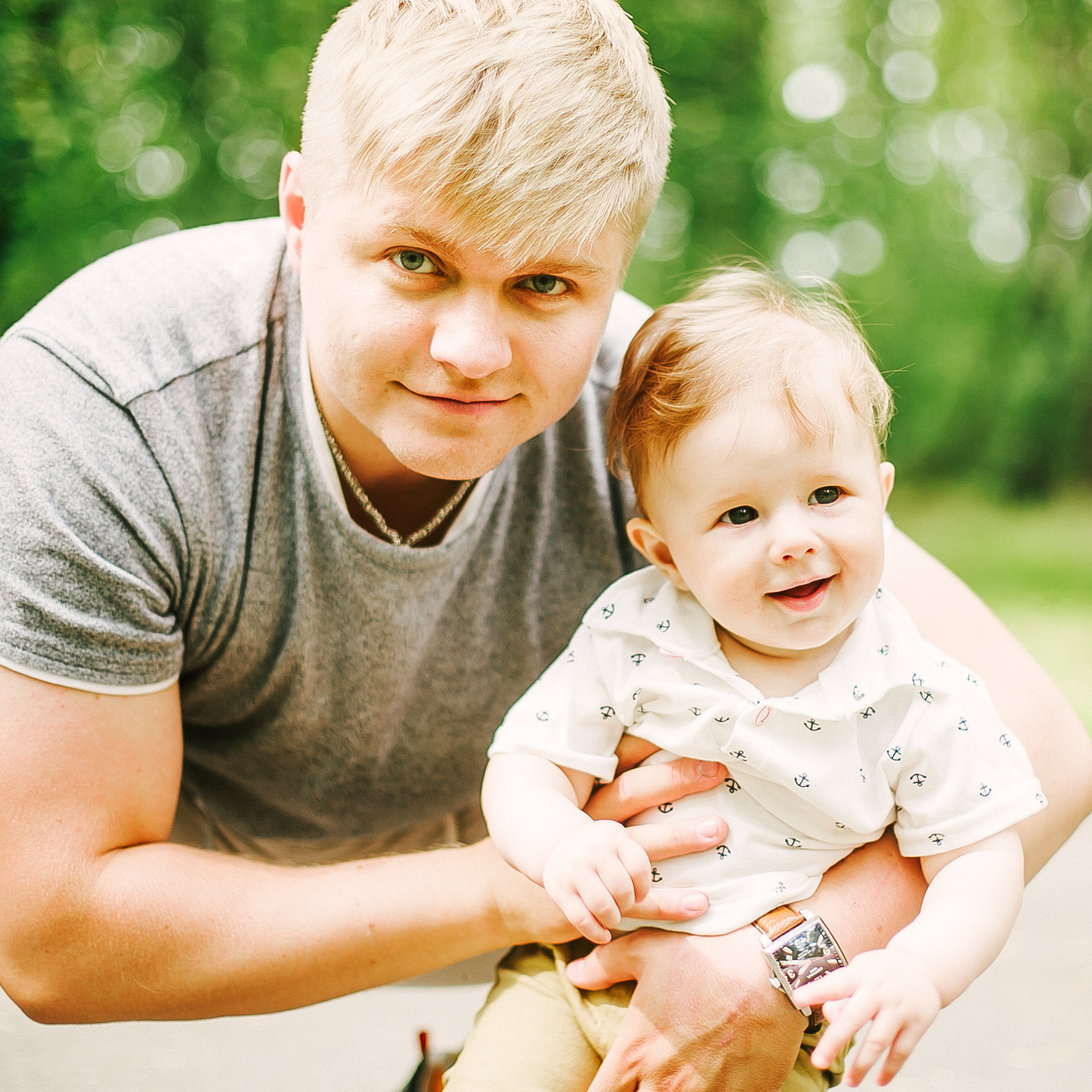 Дёма и родители. Прогулка по Гилевской роще. Фотограф Полина Егорова город Тюмень