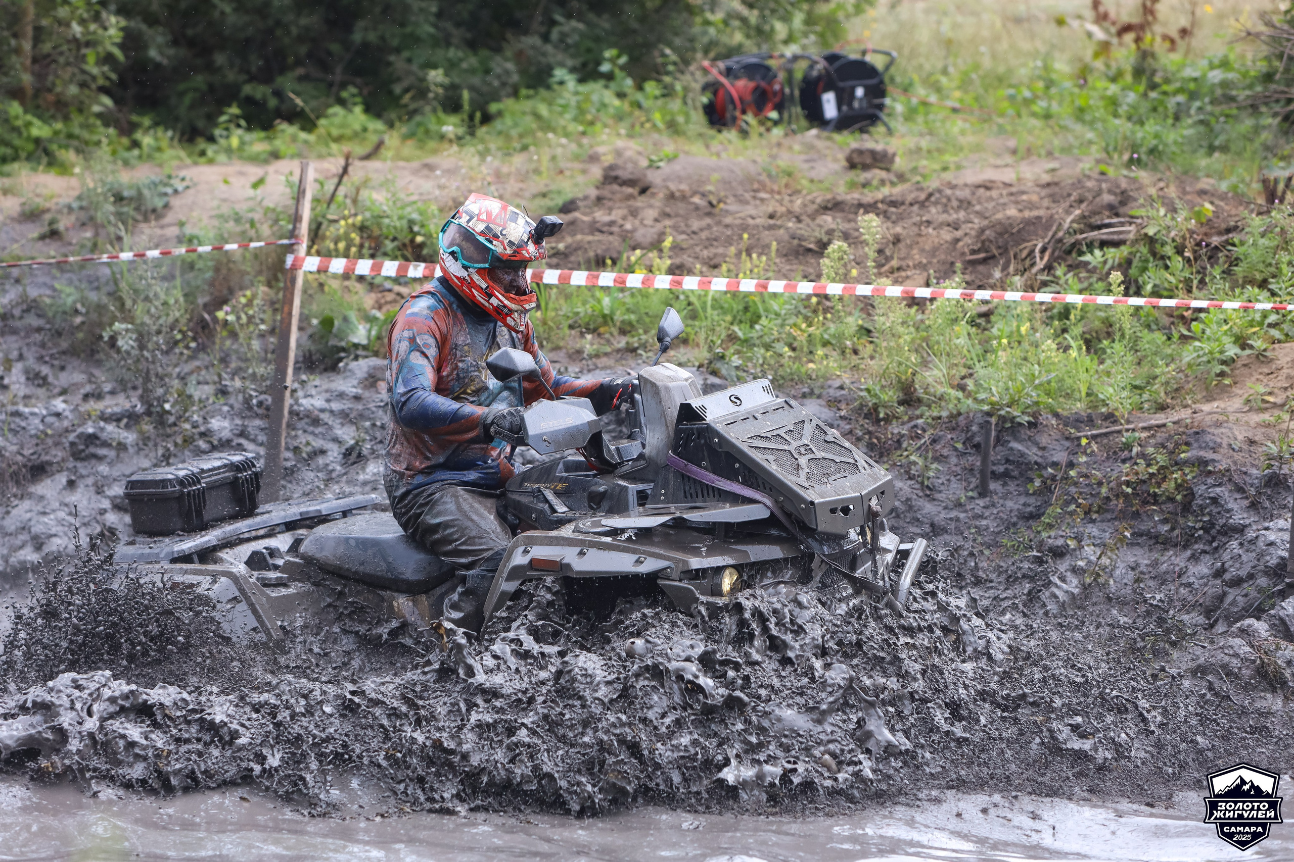 Кубок России по гонкам с водными препятствиями на квадроциклах «Золото Жигулей 2025». Спортивный фотограф в Самаре