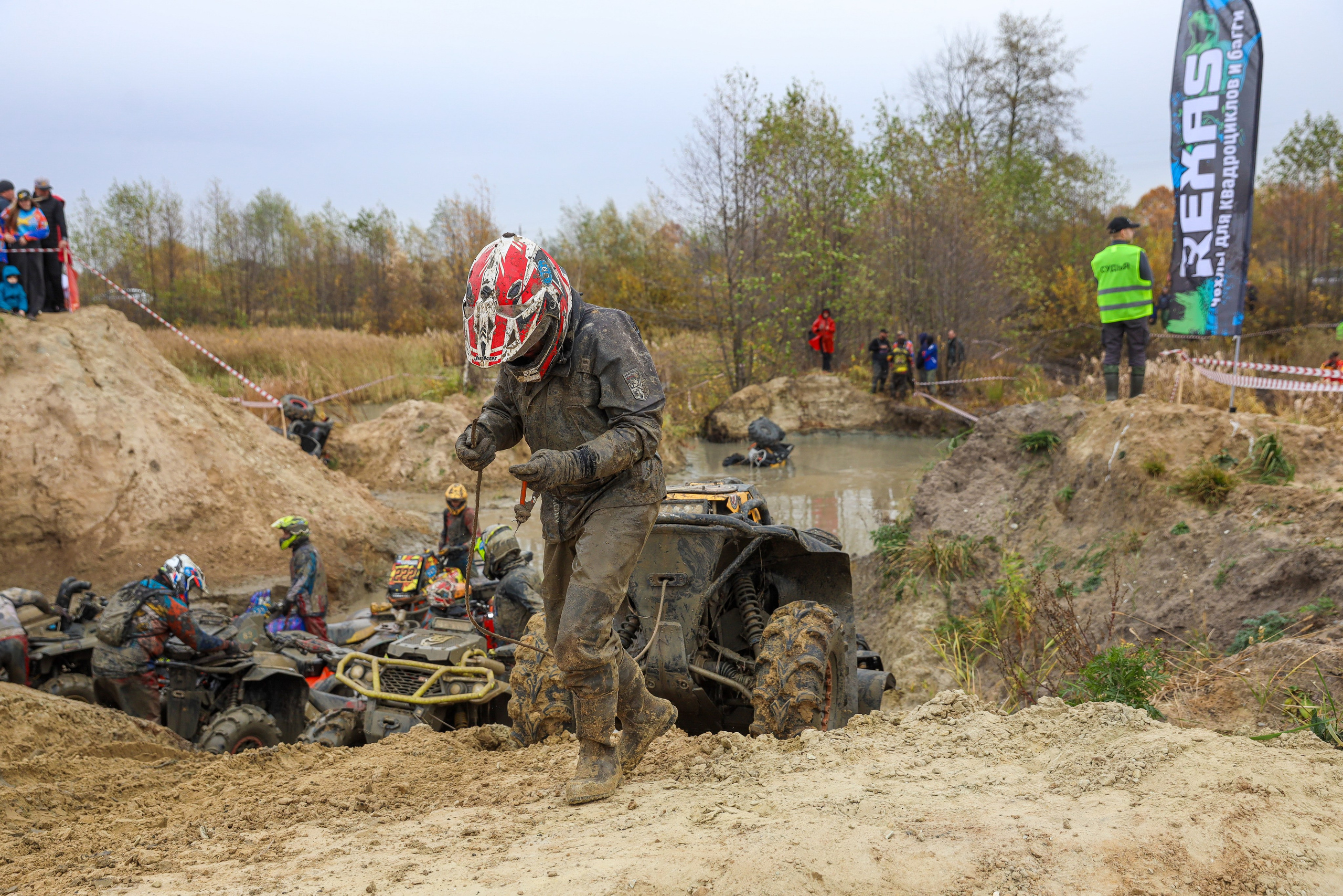 Гонки на квадроциклах Грязевое кольцо. Спортивный фотограф в Самаре