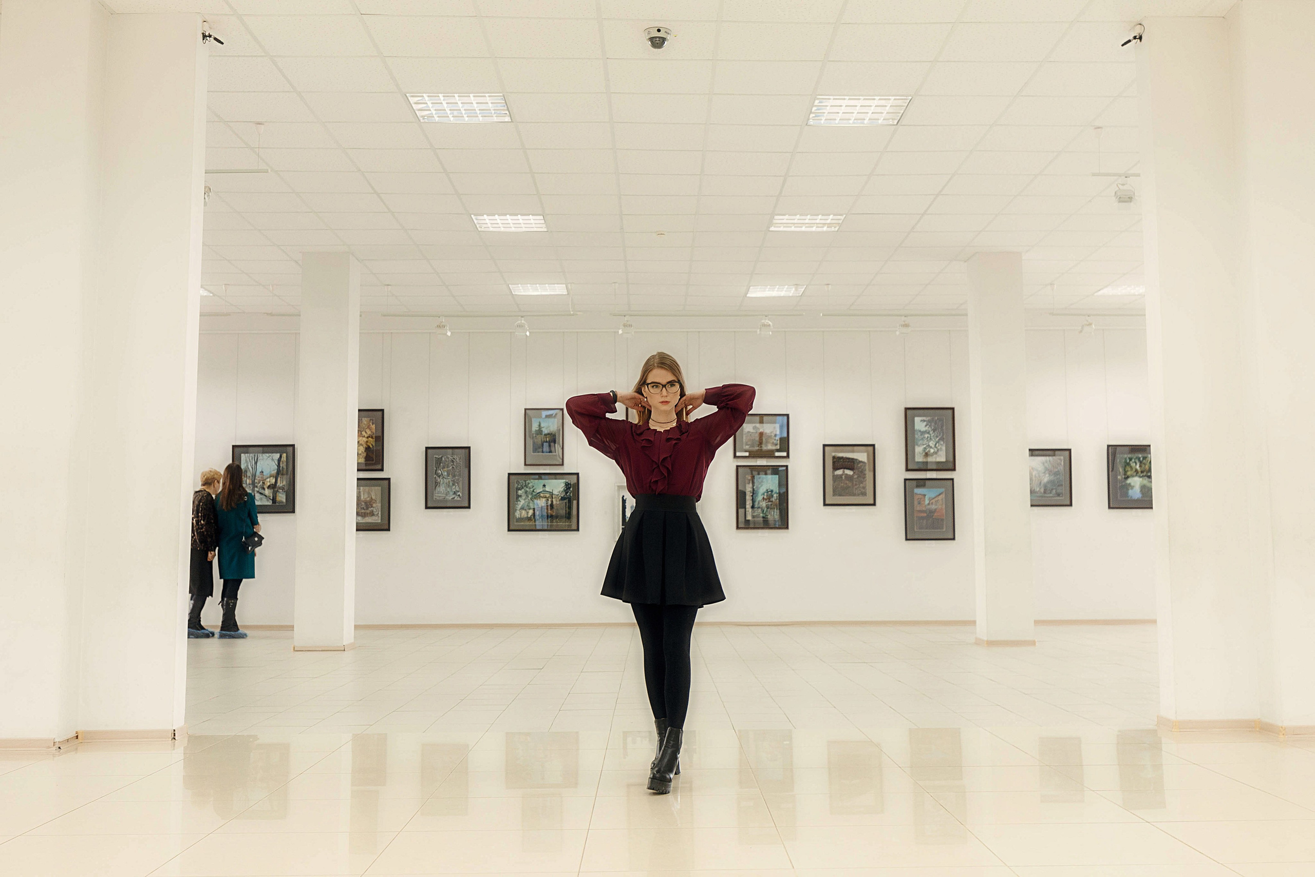 Фотосессия с Машей в Чувашском художественном музее. Портретный и репортажный фотограф в Чебоксарах Андриян Чаркин