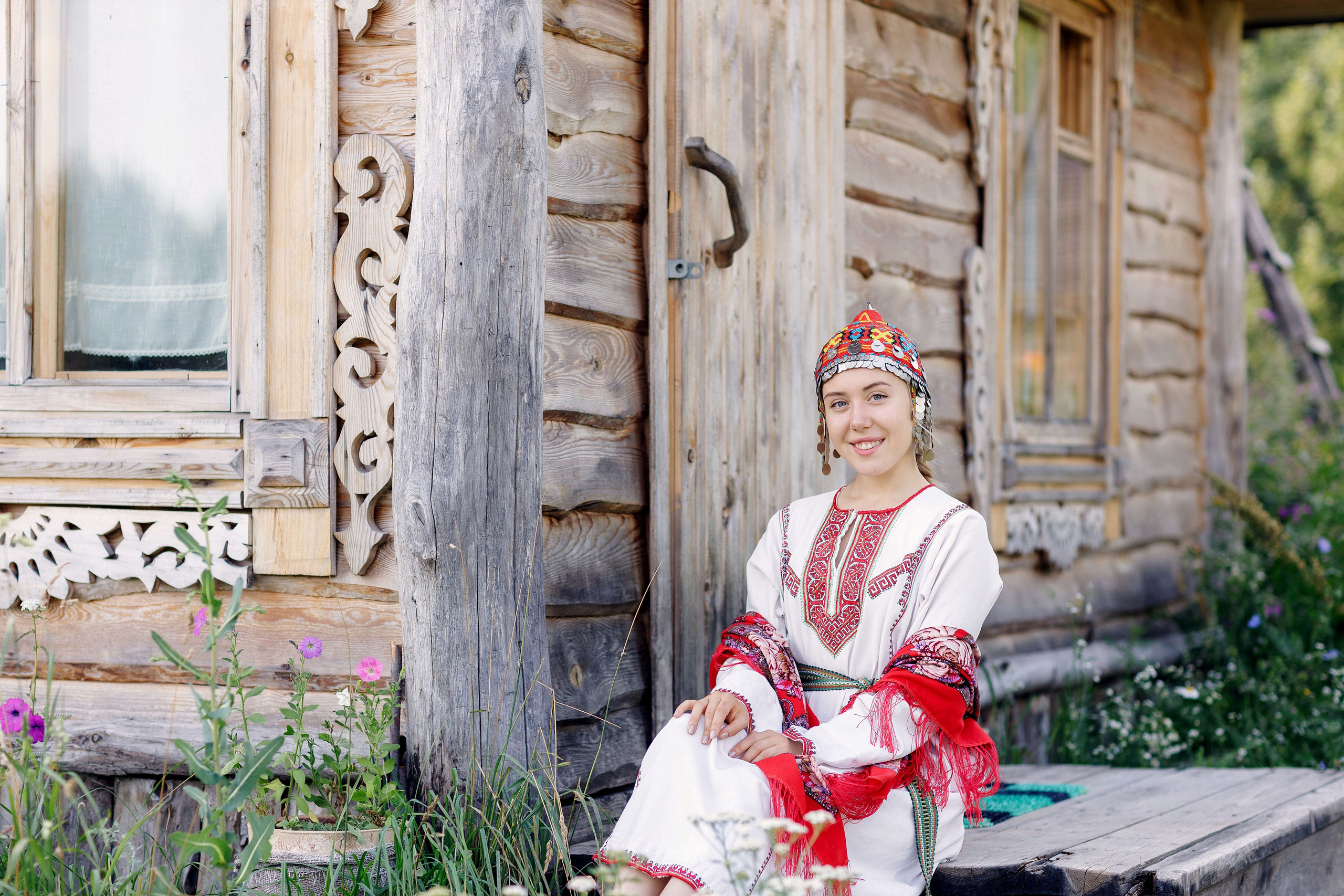 Фотосессия с Аней в этнокомплексе Ясна. Портретный и репортажный фотограф в Чебоксарах Андриян Чаркин