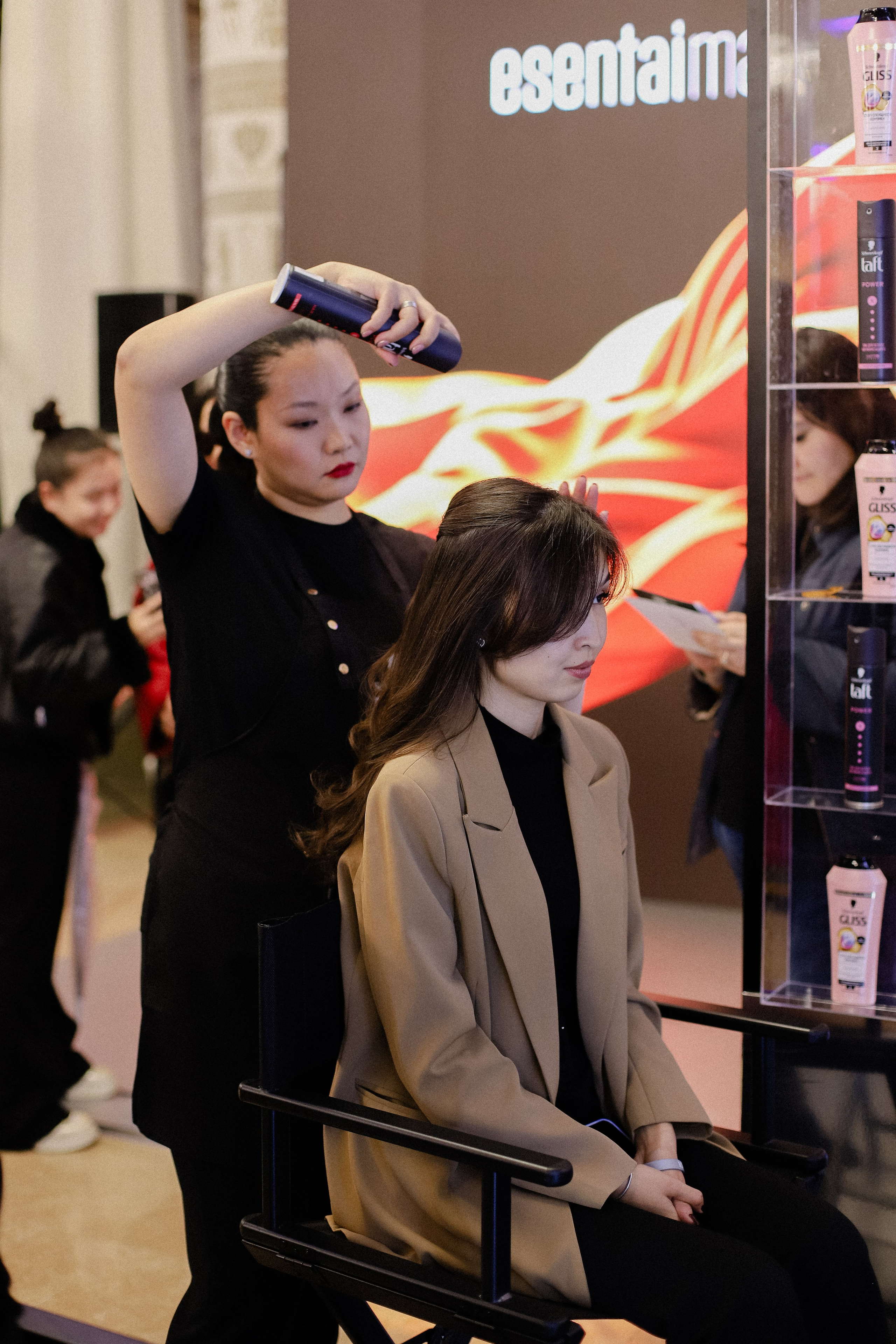 17.10 FWA зона Schwarzkopf и Perwoll. Фотограф в Алматы и Москве Даша Пушкина