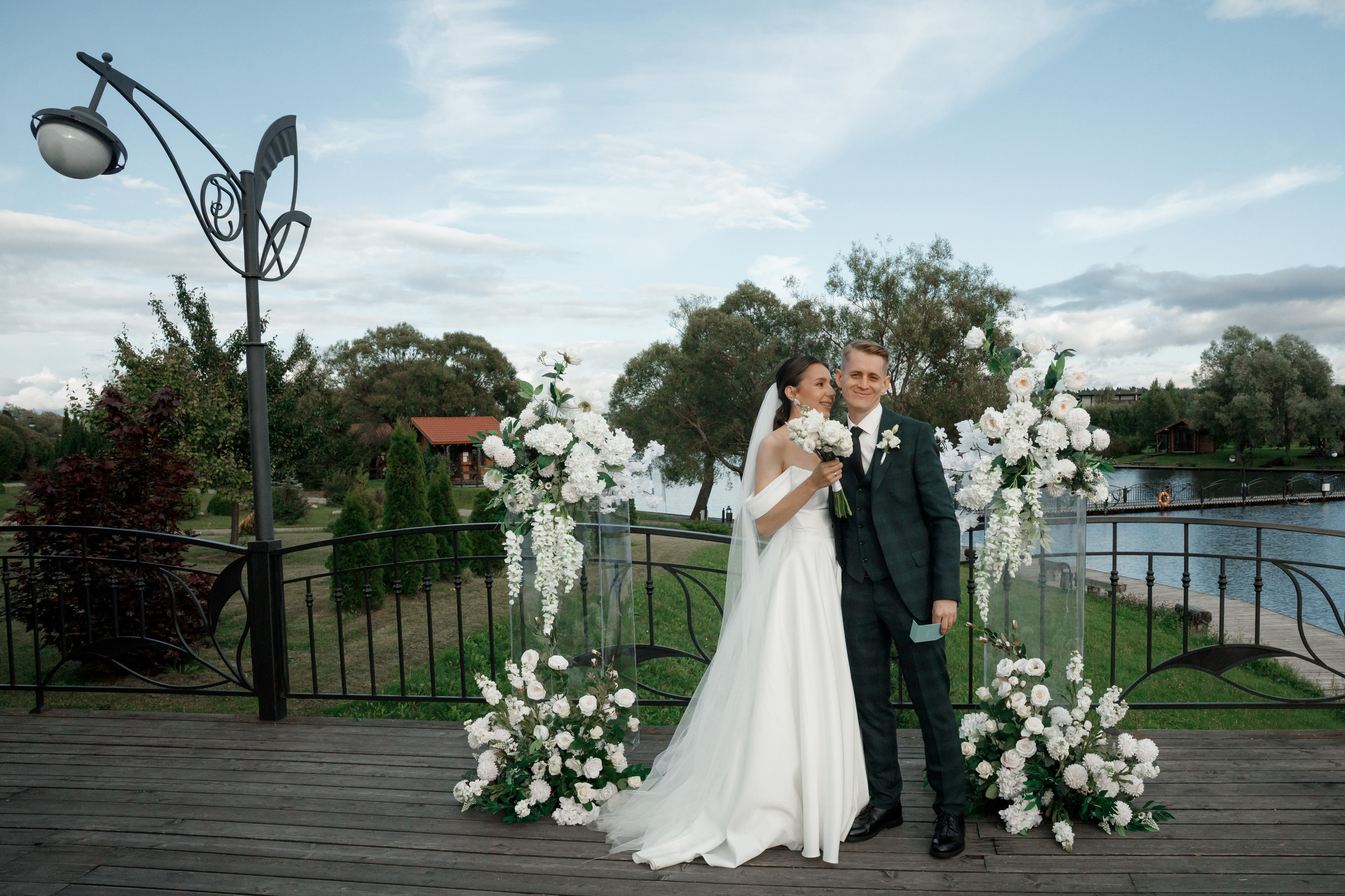 Регистрация в отеле Fish Point, ЗАГС Бутово, прогулка в Остафьево. Свадебный и репортажный фотограф (Москва, Королев и другие)