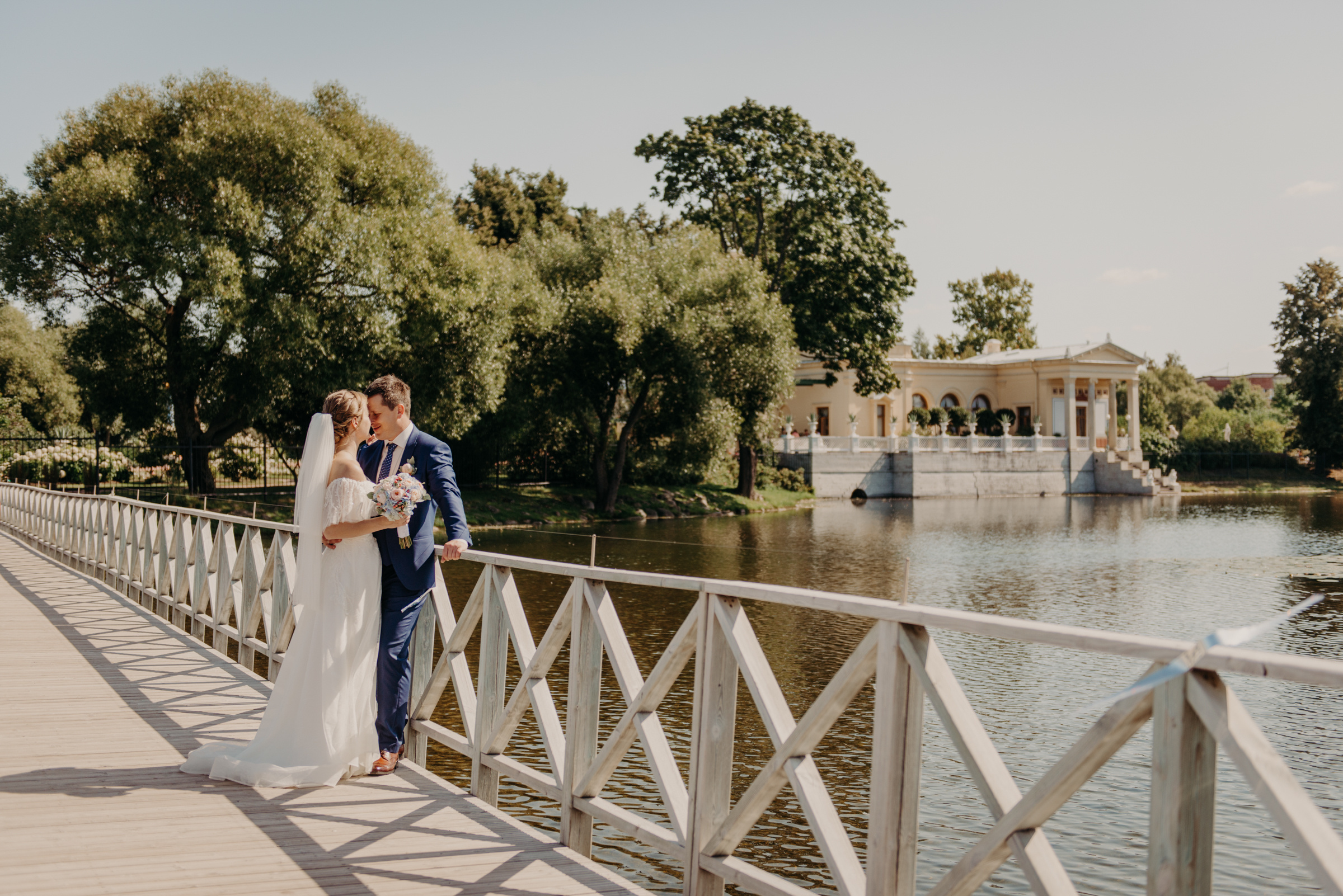 свадебная фотосессия в Царицыном павильоне