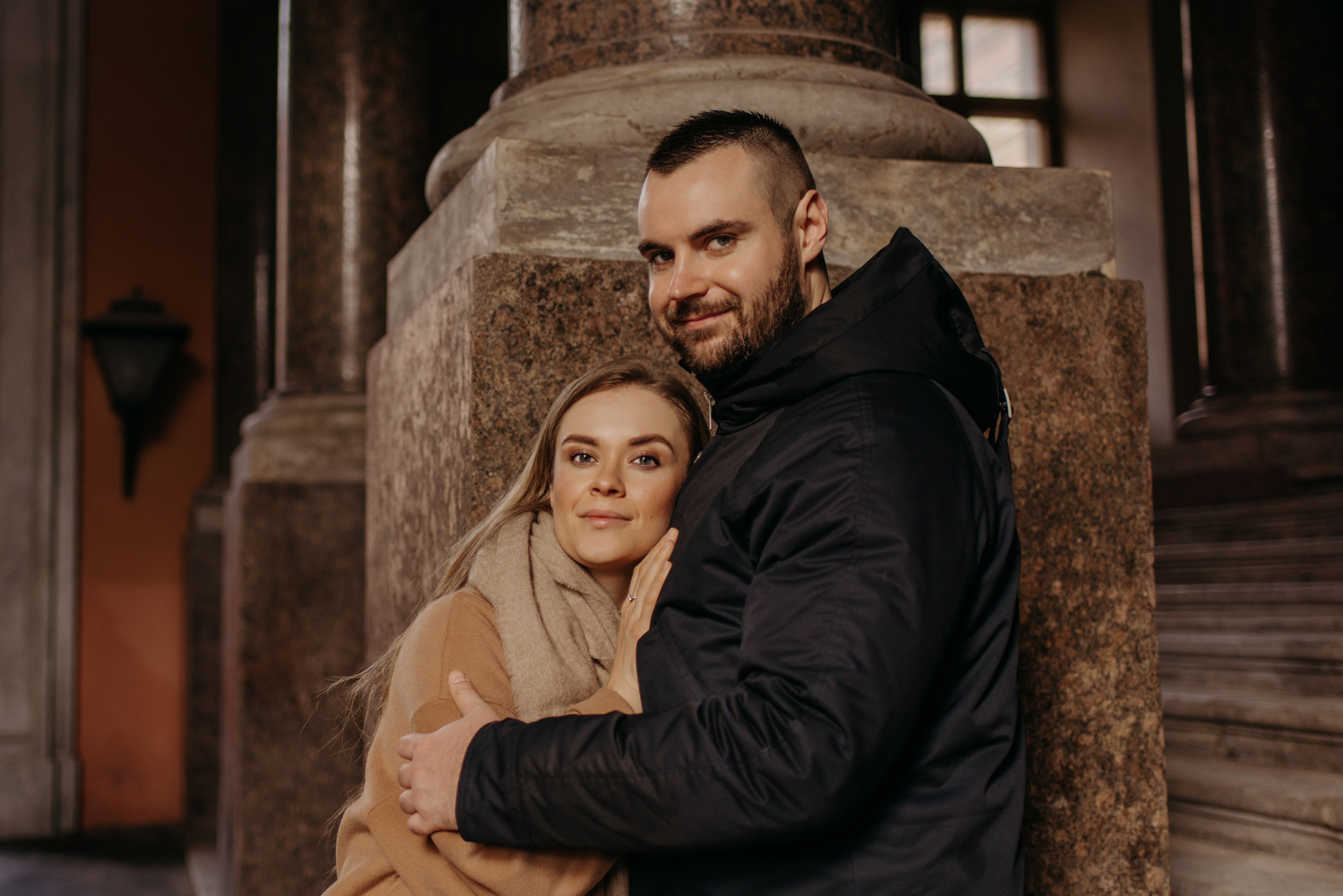 фотосъёмка лавстори в летнем саду, фотосессия для пар