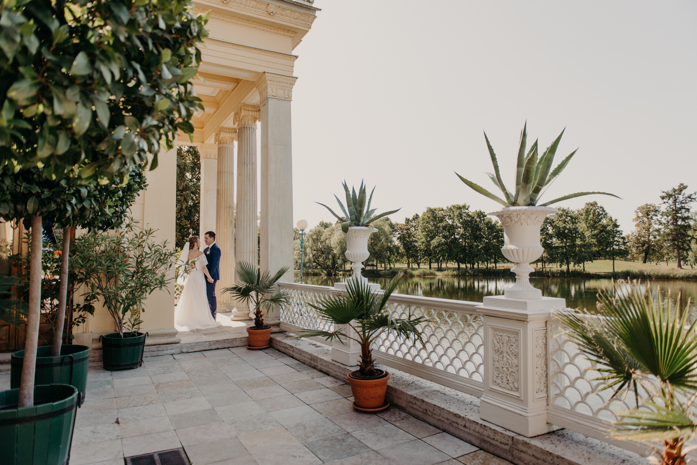 свадебная фотосессия в Царицыном павильоне