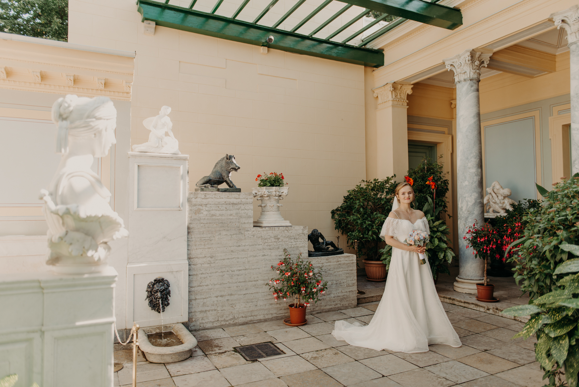 свадебная фотосессия в Царицыном павильоне