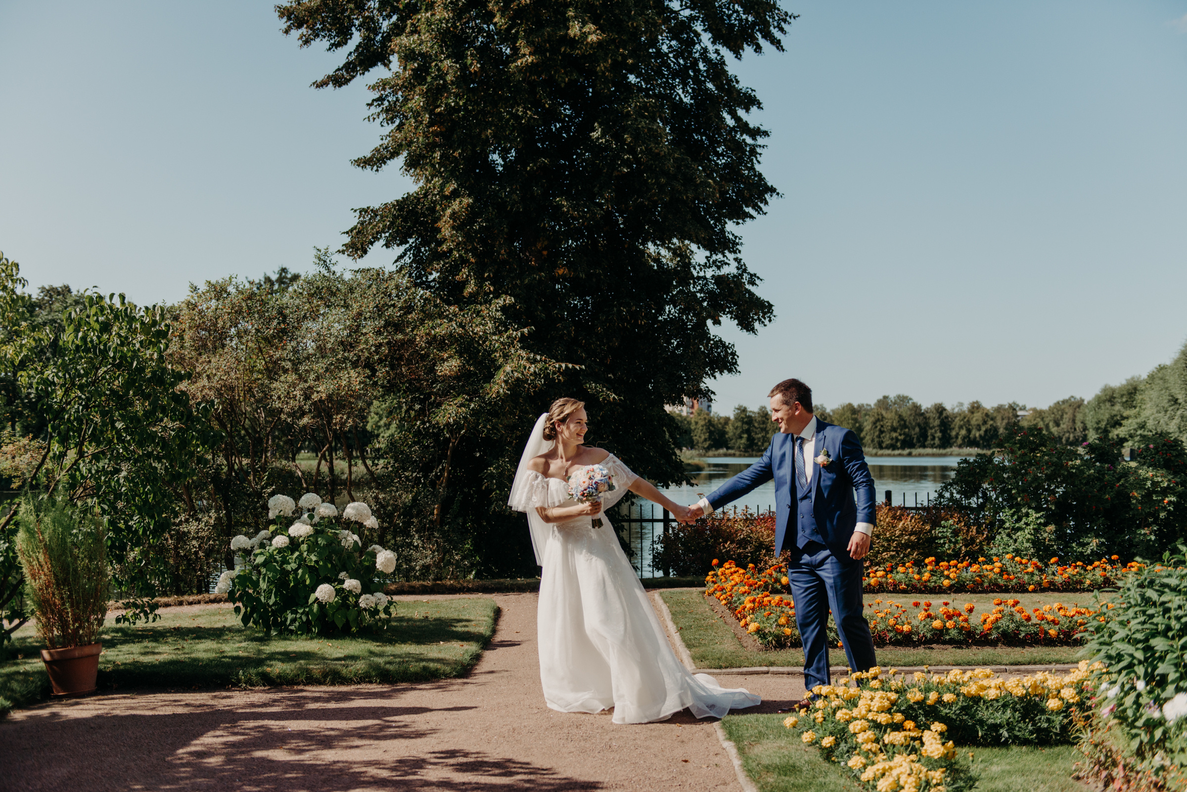 свадебная фотосессия в Царицыном павильоне