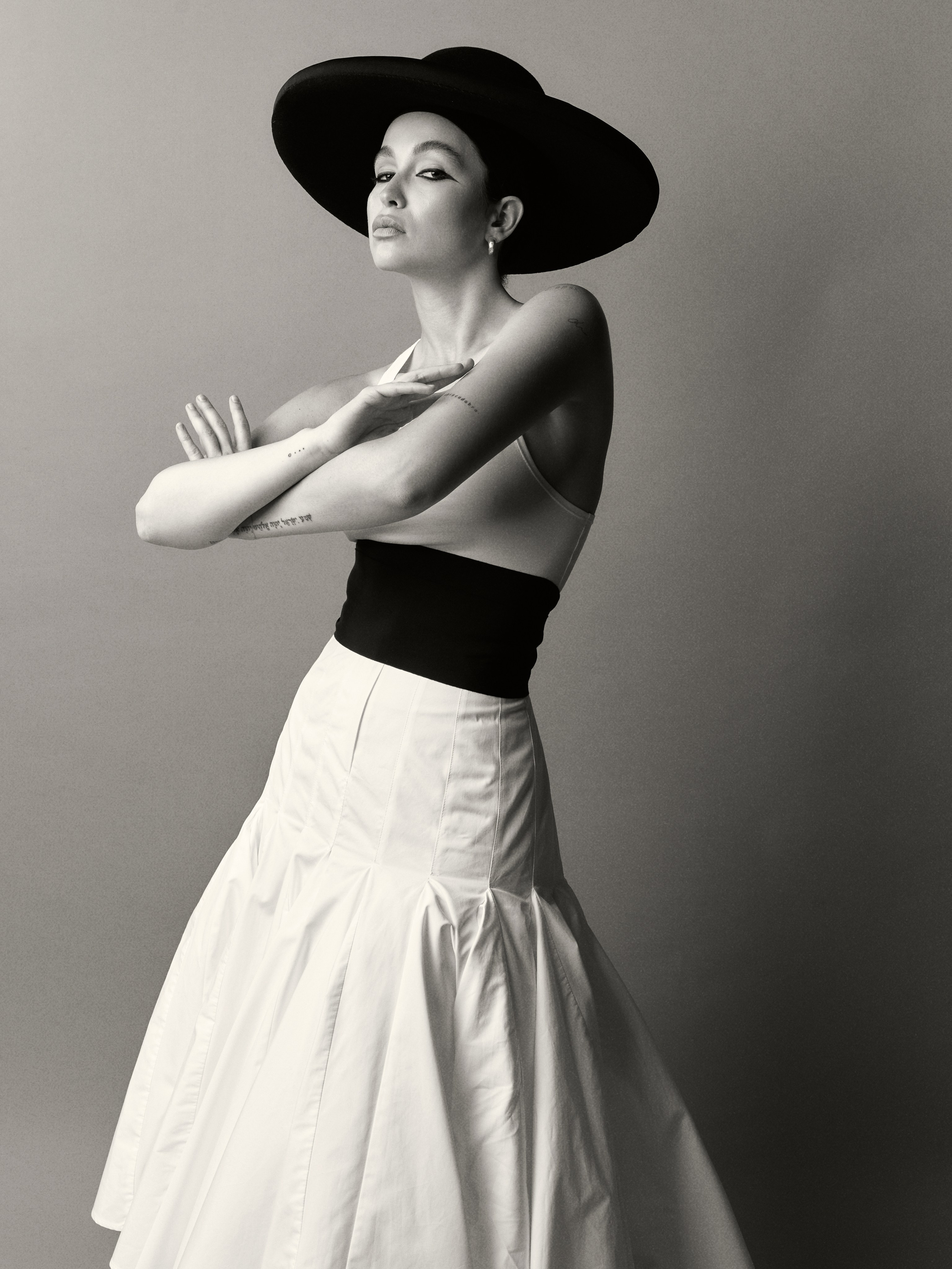 SARINA. Главная