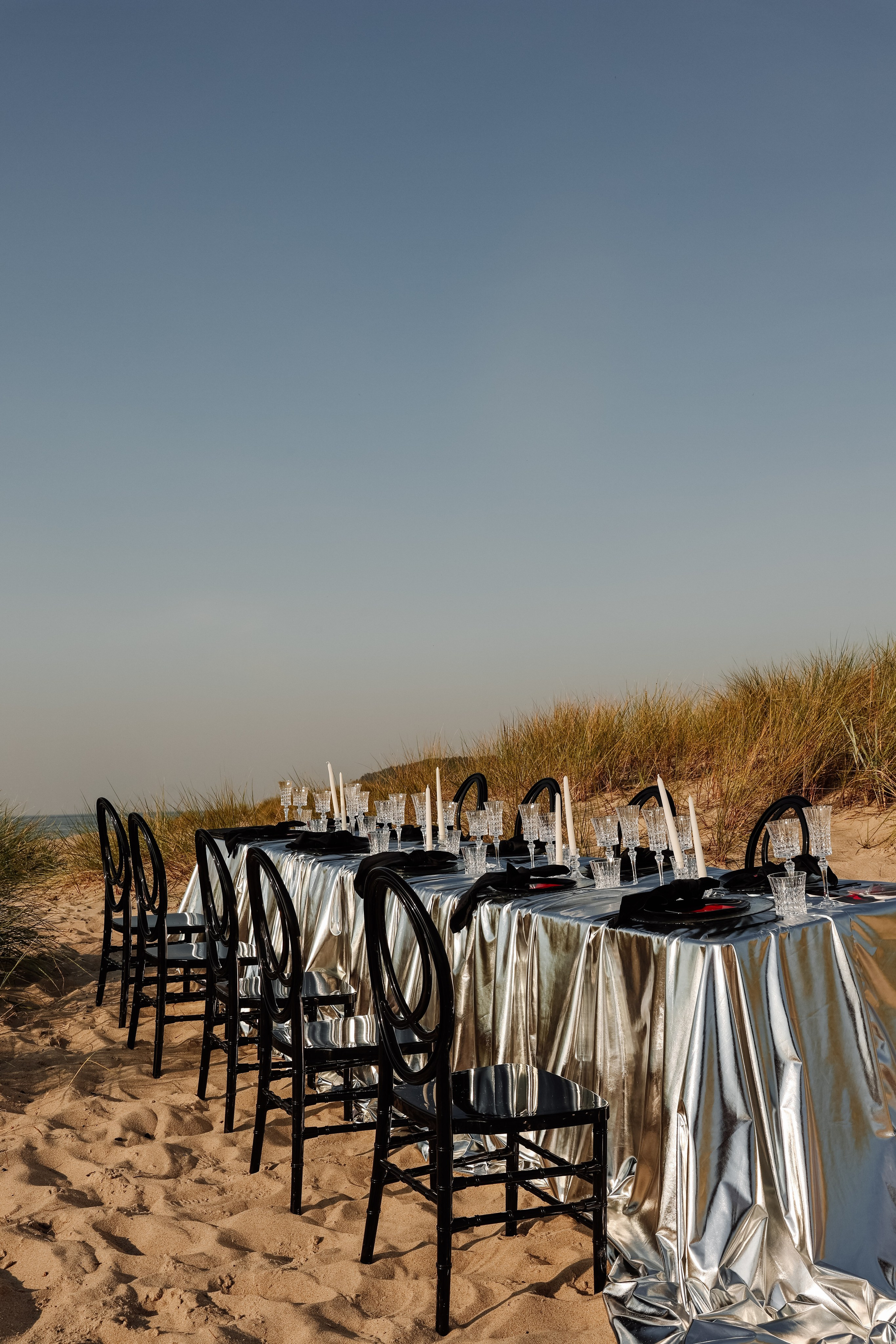 Камерная свадьба на берегу моря. Свадебный фотограф