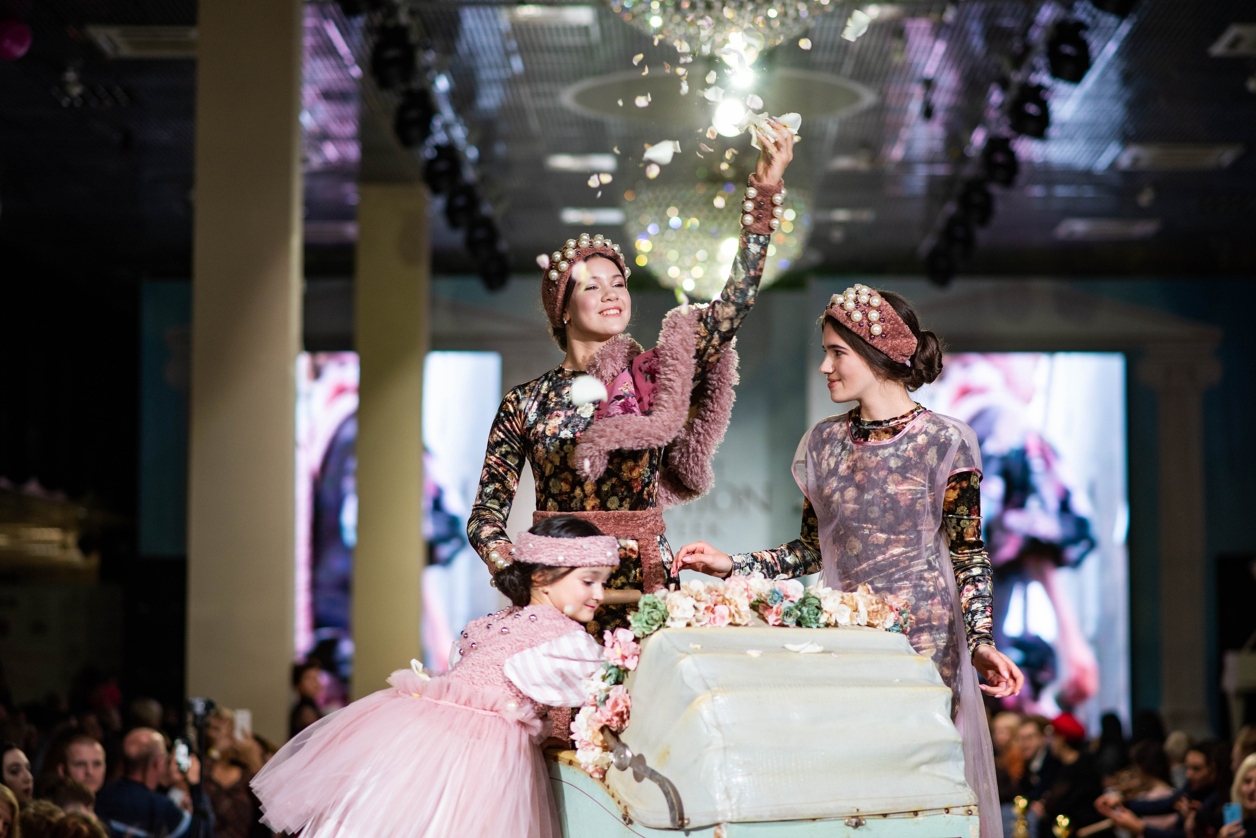 Надежда Шибина EFW. Главная