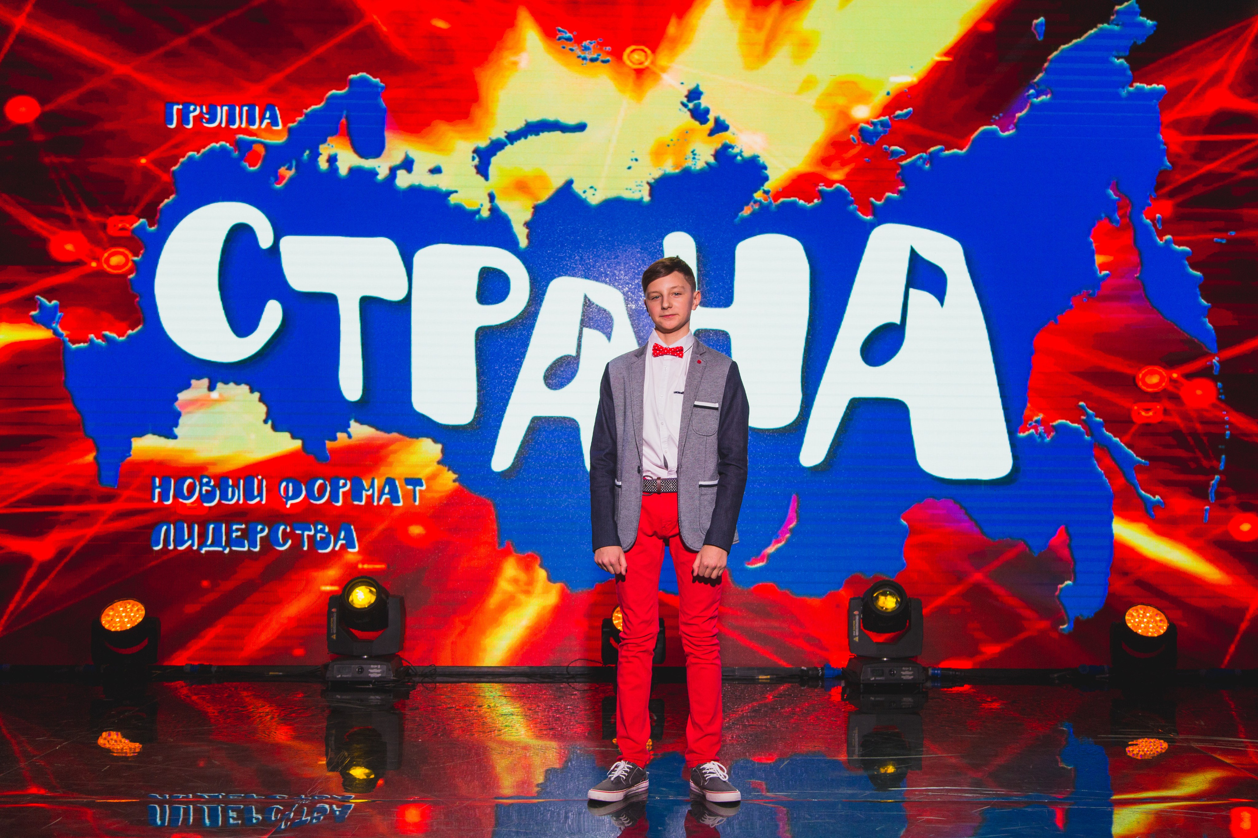 О2ТВ группа СТРАНА. Видеооператор/Фотограф Николай Завьялов