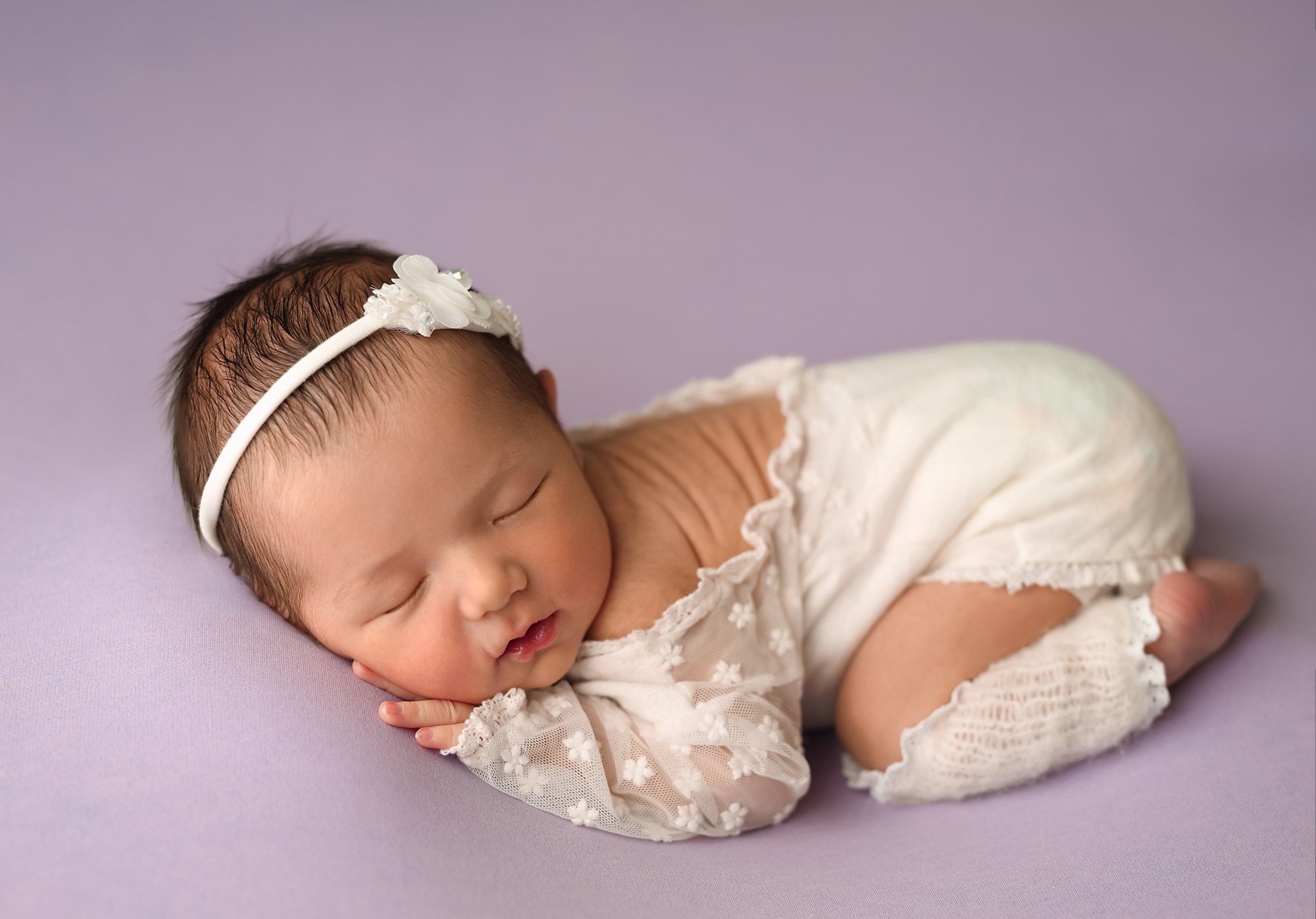 Newborn. Фотограф новорождённых в Казани Нейля Гильмутдинова ньюборн