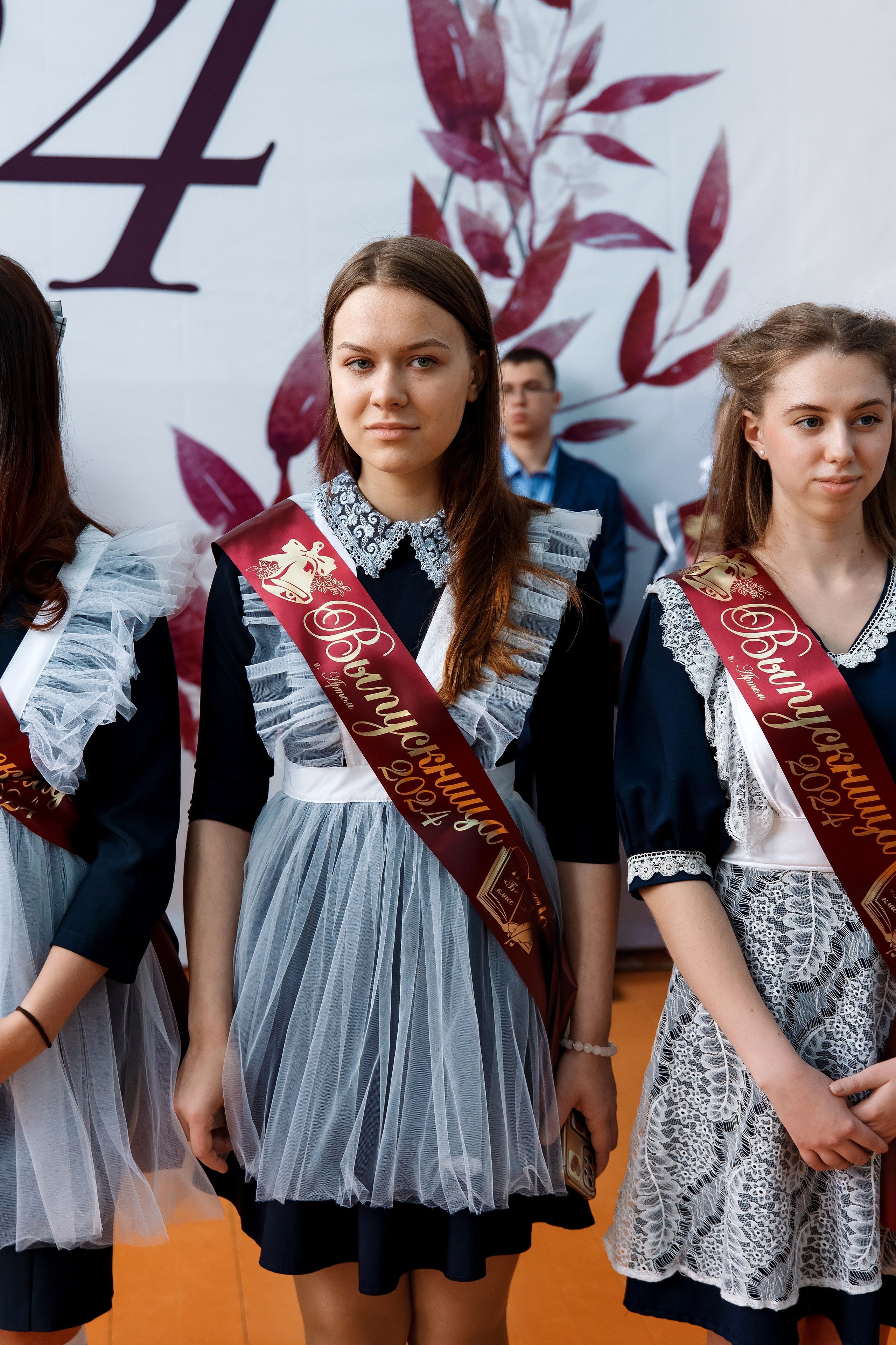 11 класс Последний звонок. Фотограф Любовь Корниенко, Примоский край