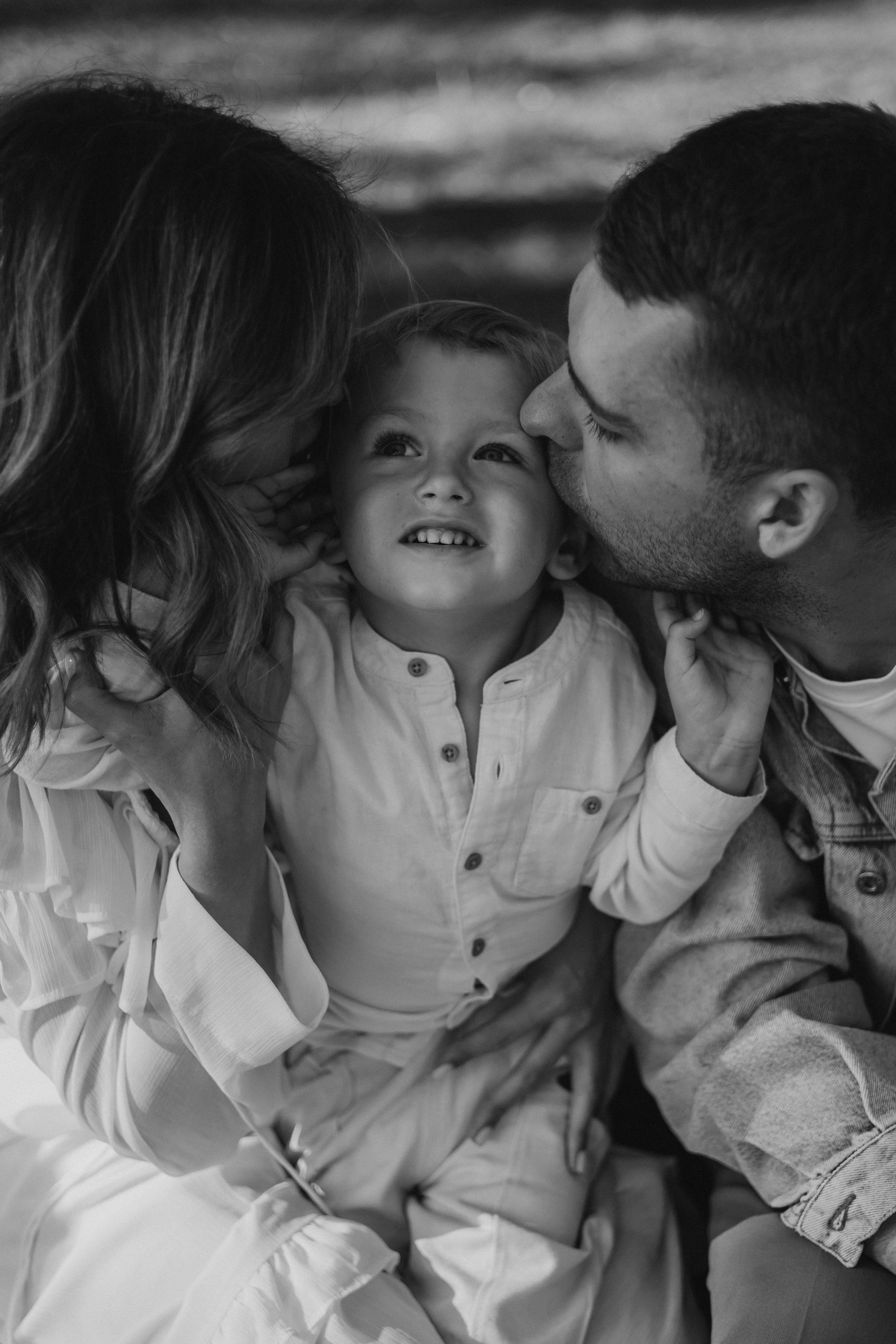 Алёна, Артём и малыш Богдан. Семейный, домашний, ньюборн фотограф Москва Цветкова Елизавета