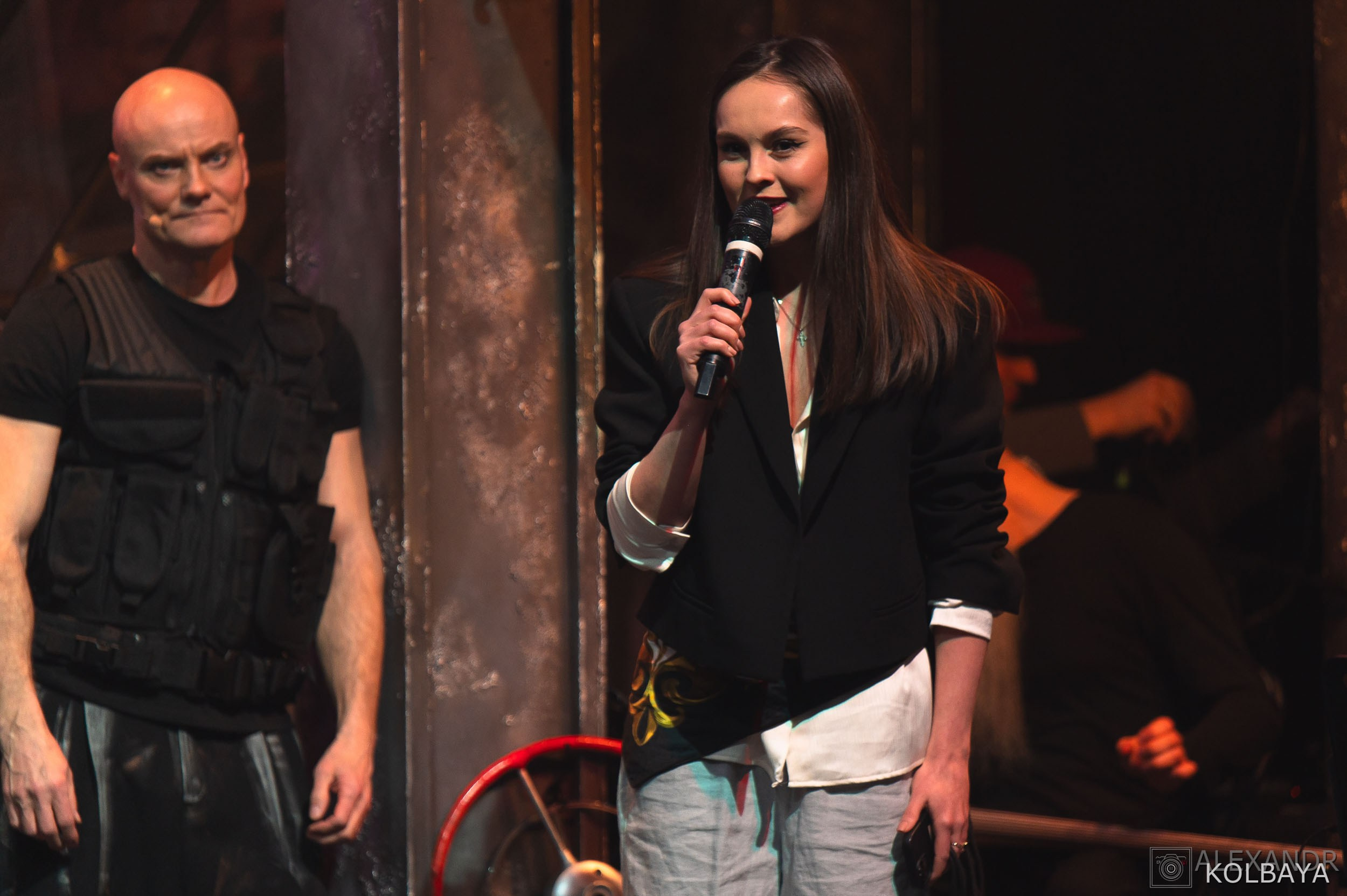 Фотографии со спектакля «Однажды в городе N». Концертный и театральный репортажный фотограф в Москве Александр Колбая