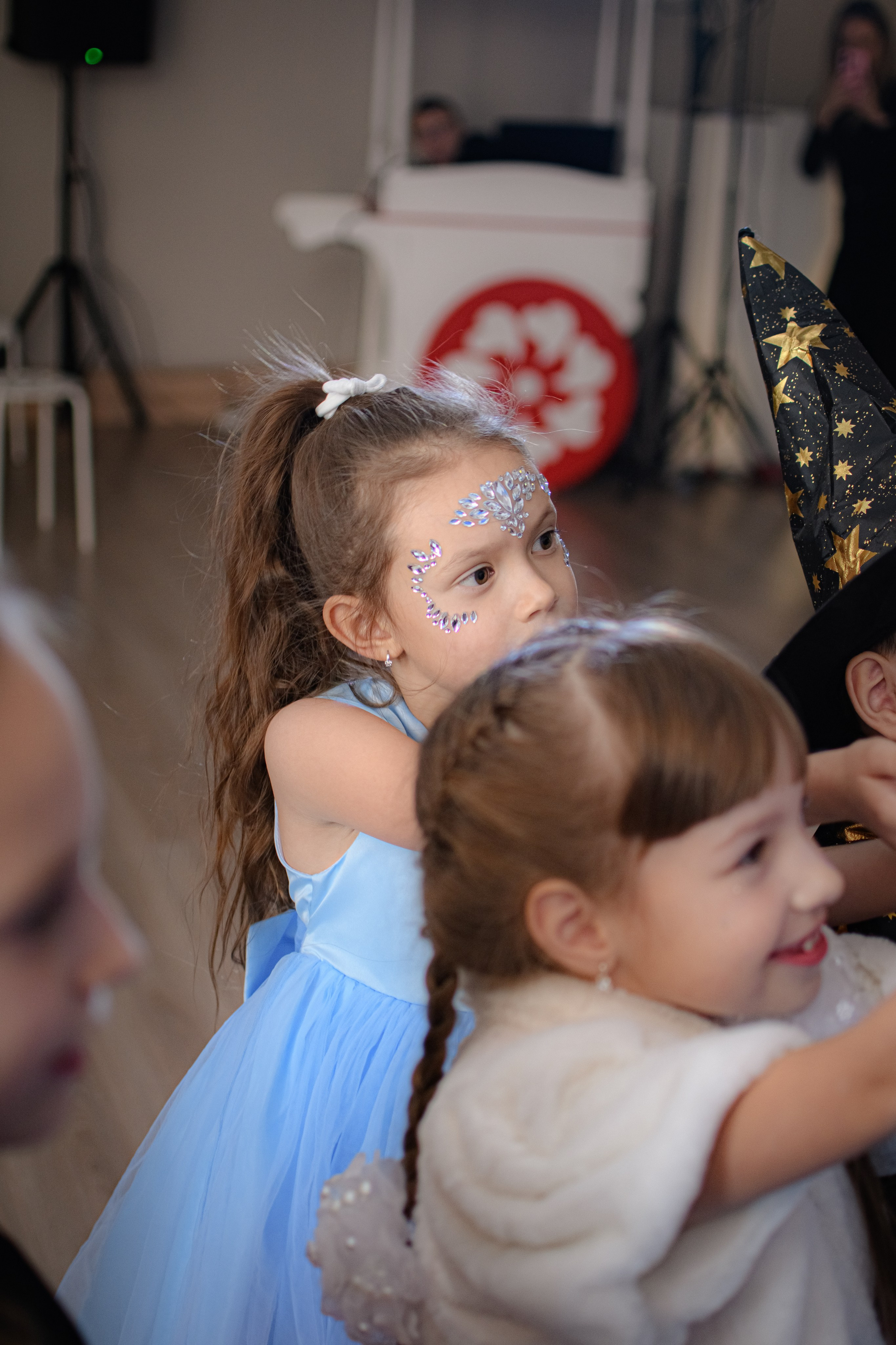 HAPPY NEW YEAR. Photokarish