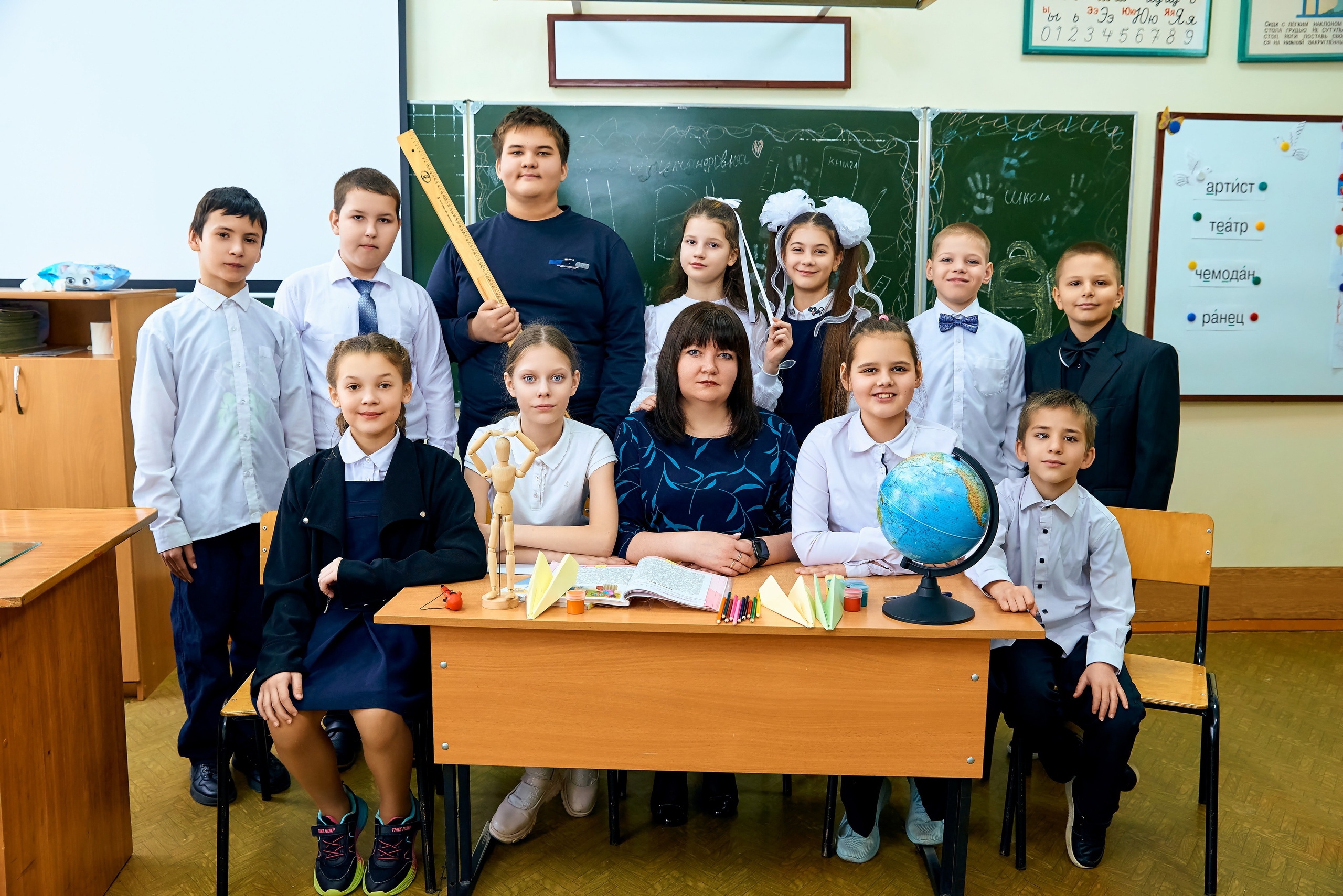 4В класс Верховская СОШ № 1 выпуск 2025. Фотограф в Орле Павел Черкасов