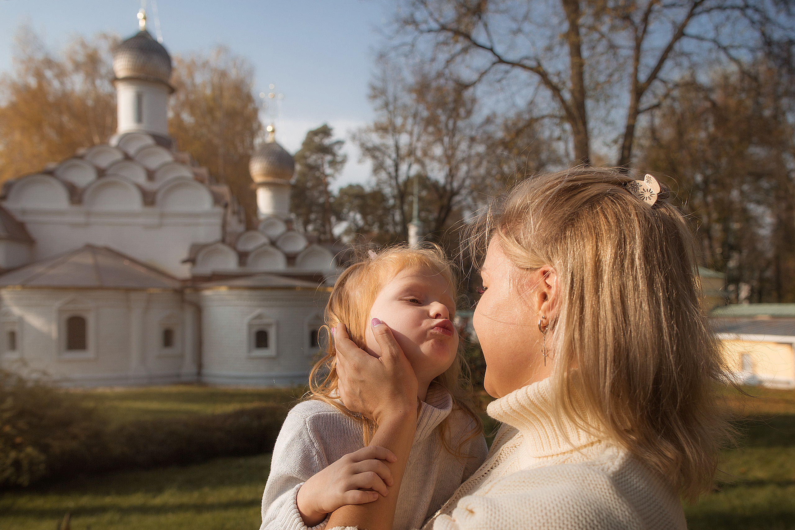 Катя и Лиза. Фотограф на крестины