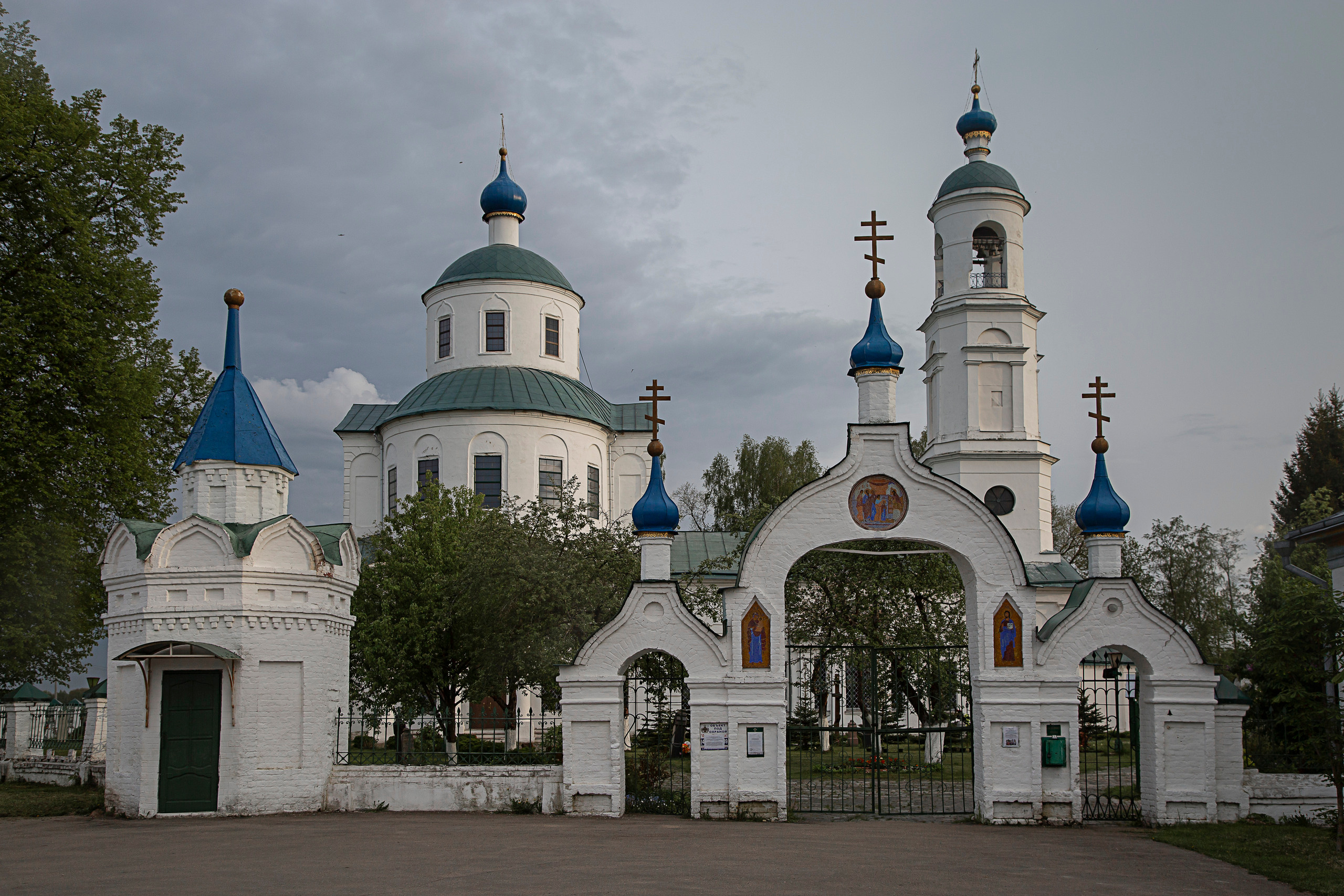 ХРАМЫ. Фотограф на крестины