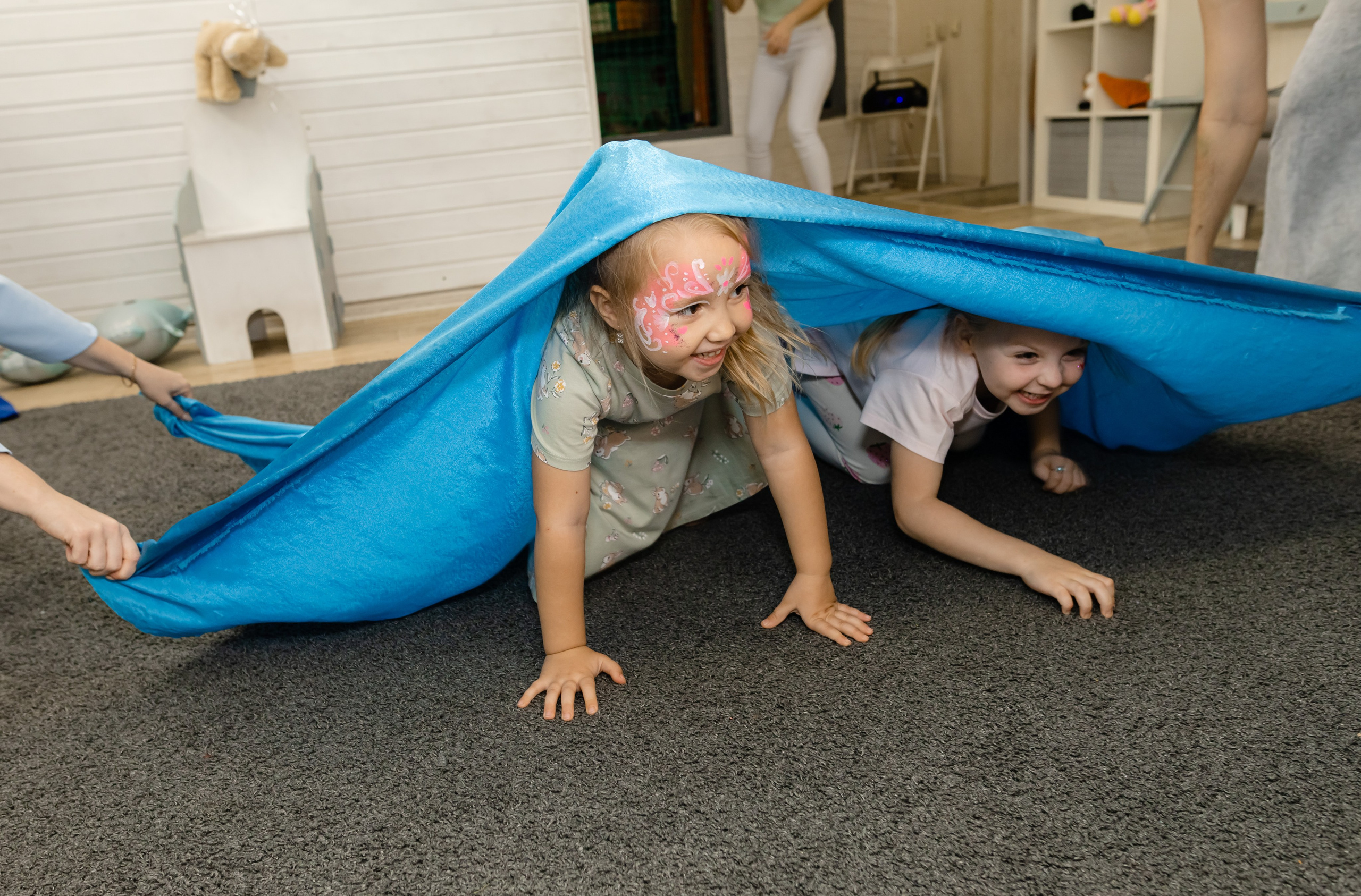 В детских лофтах. ФОТОГРАФ НОВОСИБИРСК — АЛЁНА ЖИГАЛЕЕВА