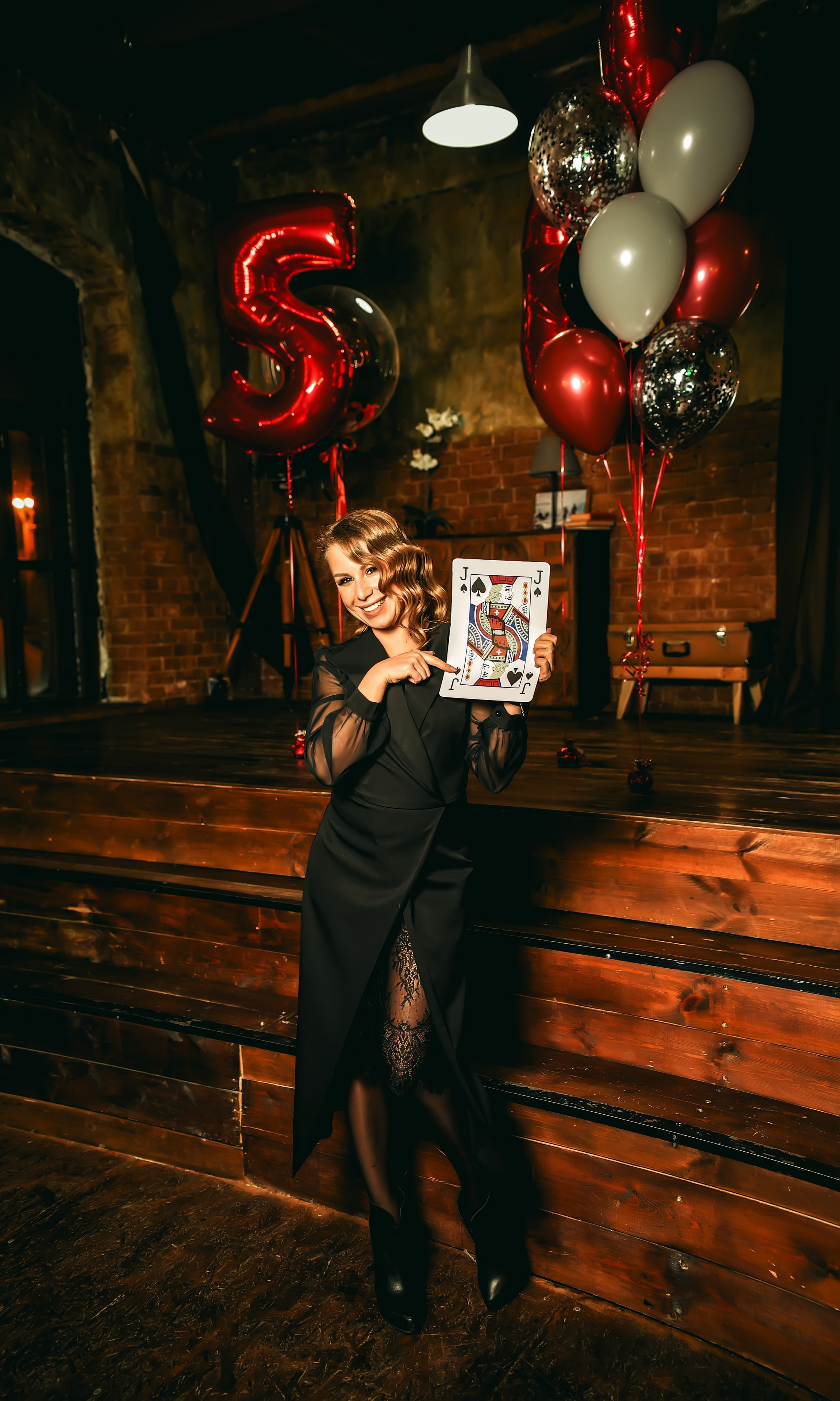 Тематическая вечеринка на юбилей 35 лет. Свадебный, семейный, детский, контент фотограф в Омске Максим Ильин