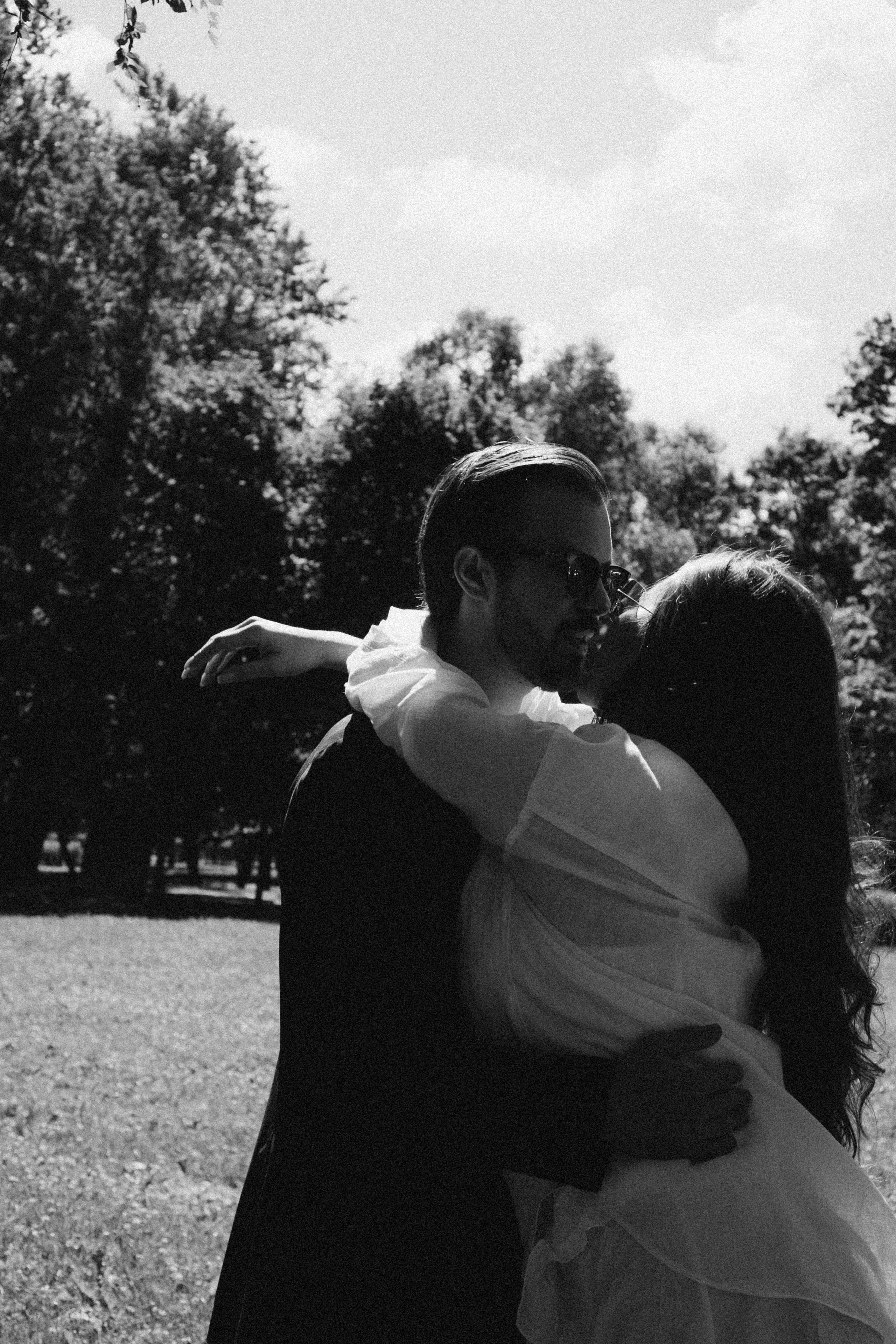 СВАДЕБНАЯ СЬЕМКА В ПАРКЕ ПОБЕДЫ И ПРОГУЛКА ПО МОСКОВСКОМУ ПРОСПЕКТУ. Профессиональный фотограф, Санкт-Петербург — Виктория Богомолова