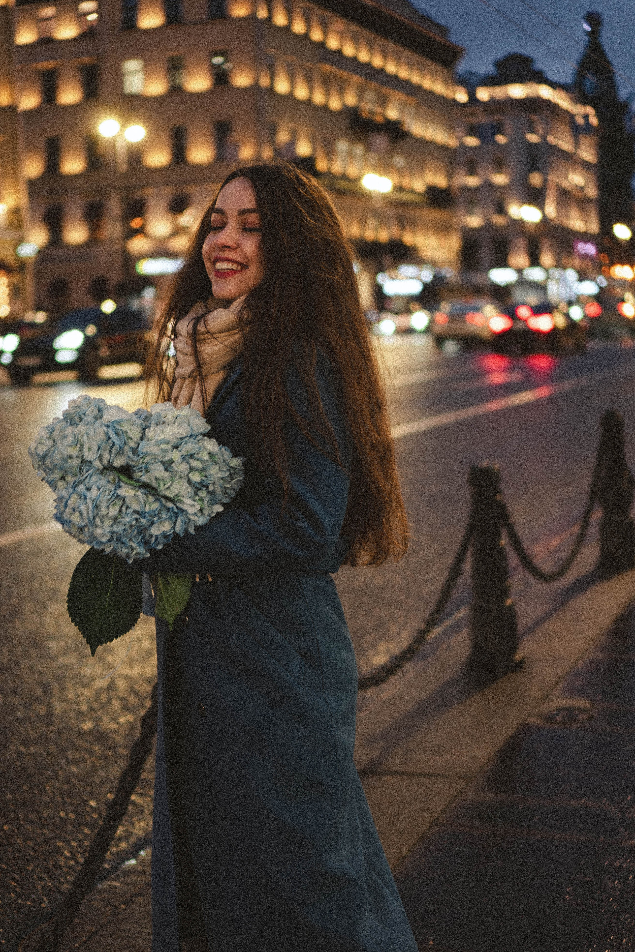 Прогулочная фотосессия по центру. Профессиональный фотограф, Санкт-Петербург — Виктория Богомолова