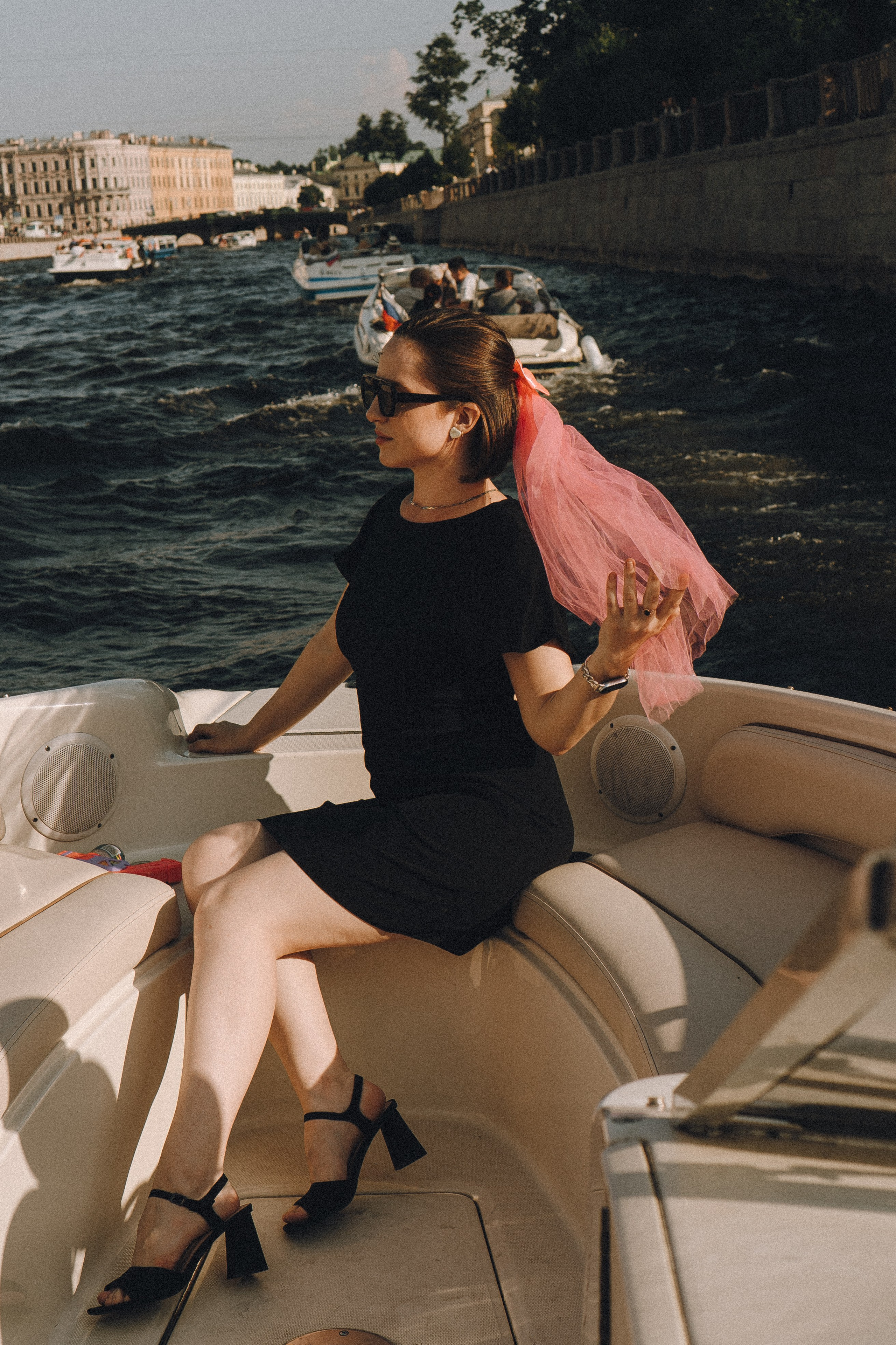 ДЕВИЧНИК НА КАТЕРЕ. Профессиональный фотограф, Санкт-Петербург — Виктория Богомолова