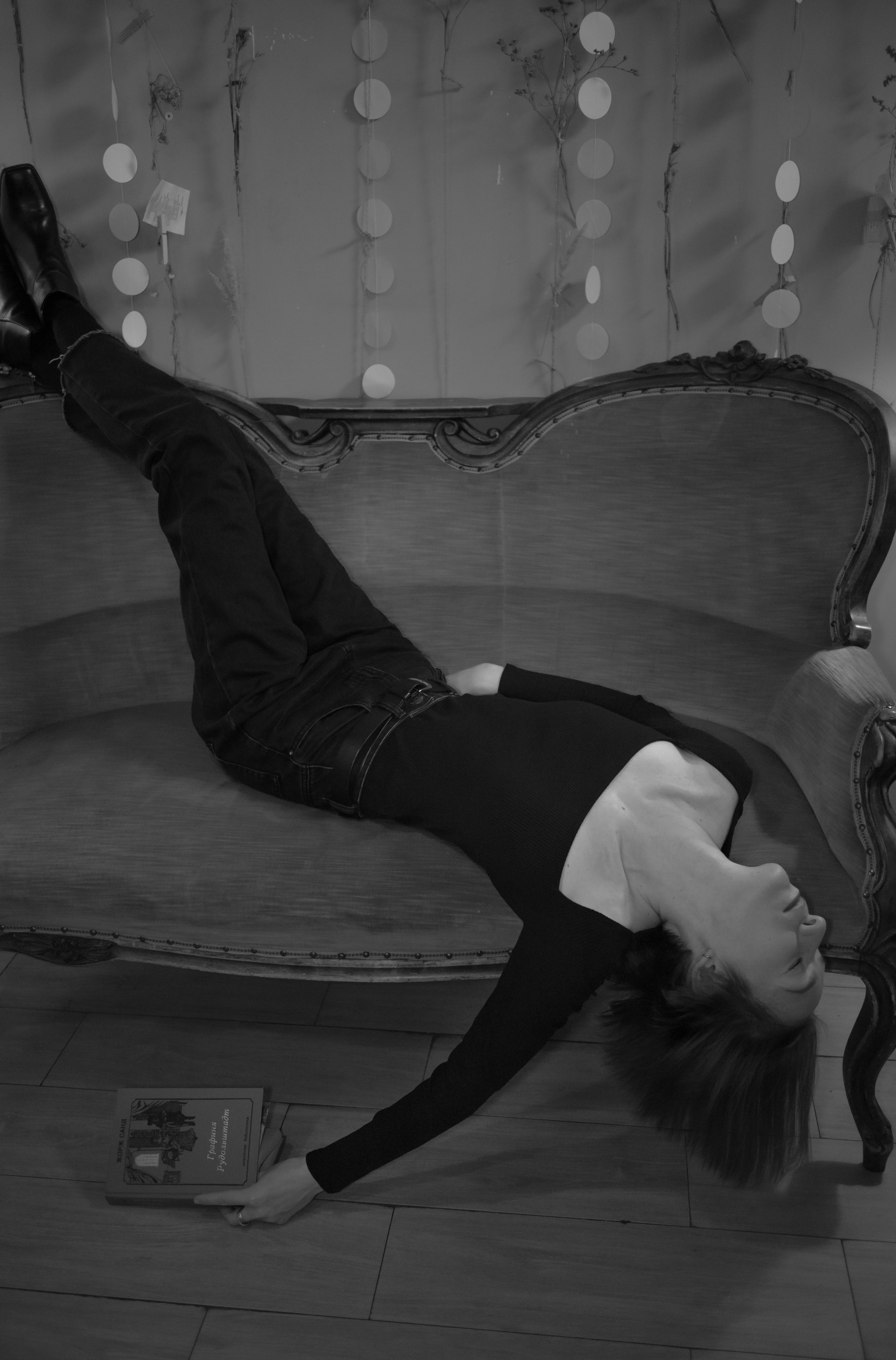 Women`s photosession as a gift for Bday. Portrait photographer in Tivat Montenegro Katerina Kirsanova