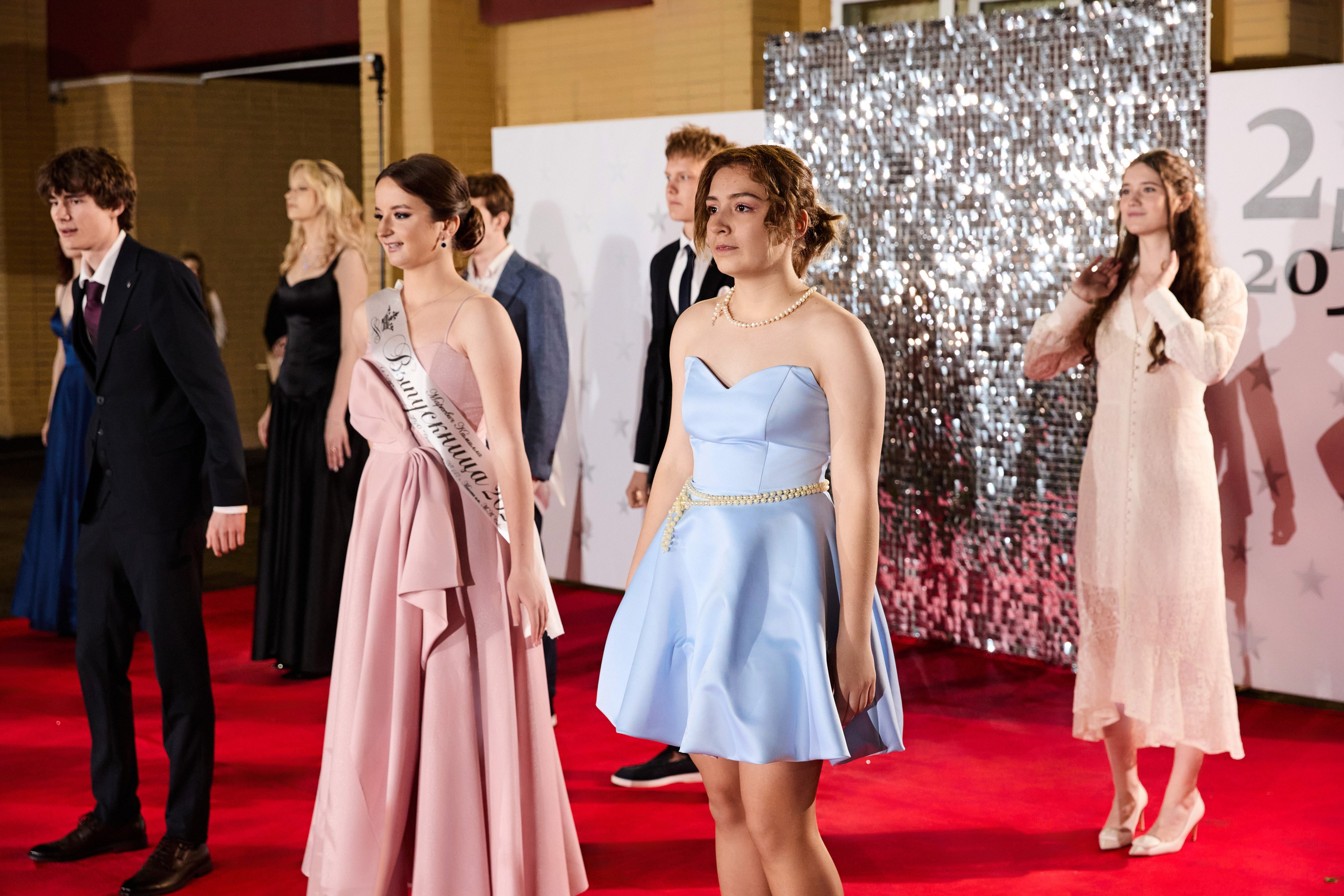 Выпускной 11 класс. Свадебная, репортажная фотосъемка и видеосъемка в Минске. Илья и Юлия Ширмановы. Фотограф | Видеограф | Минск