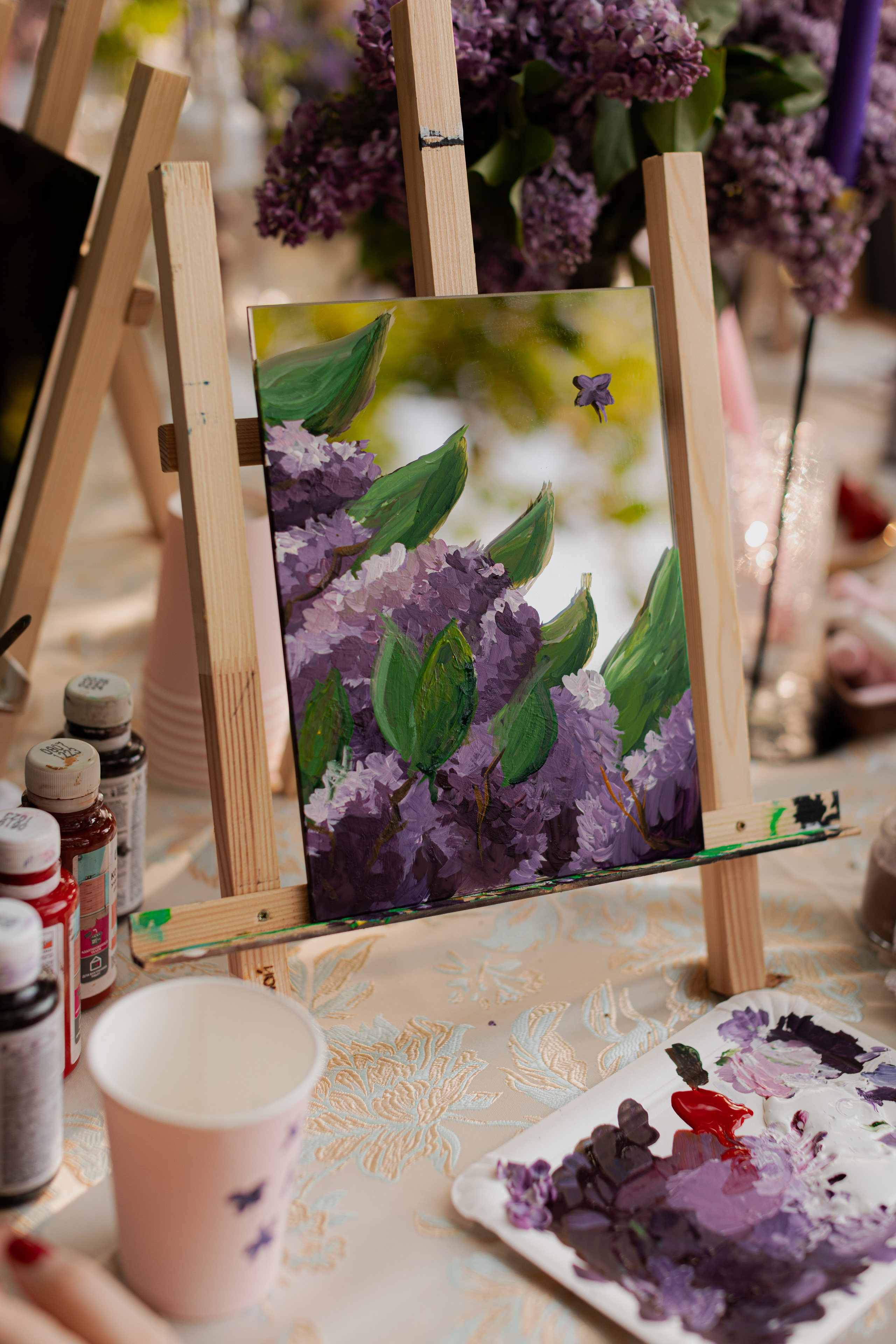 Мк Сирень на зеркале (девичник в парке). Анастасия Ракчеева Художник