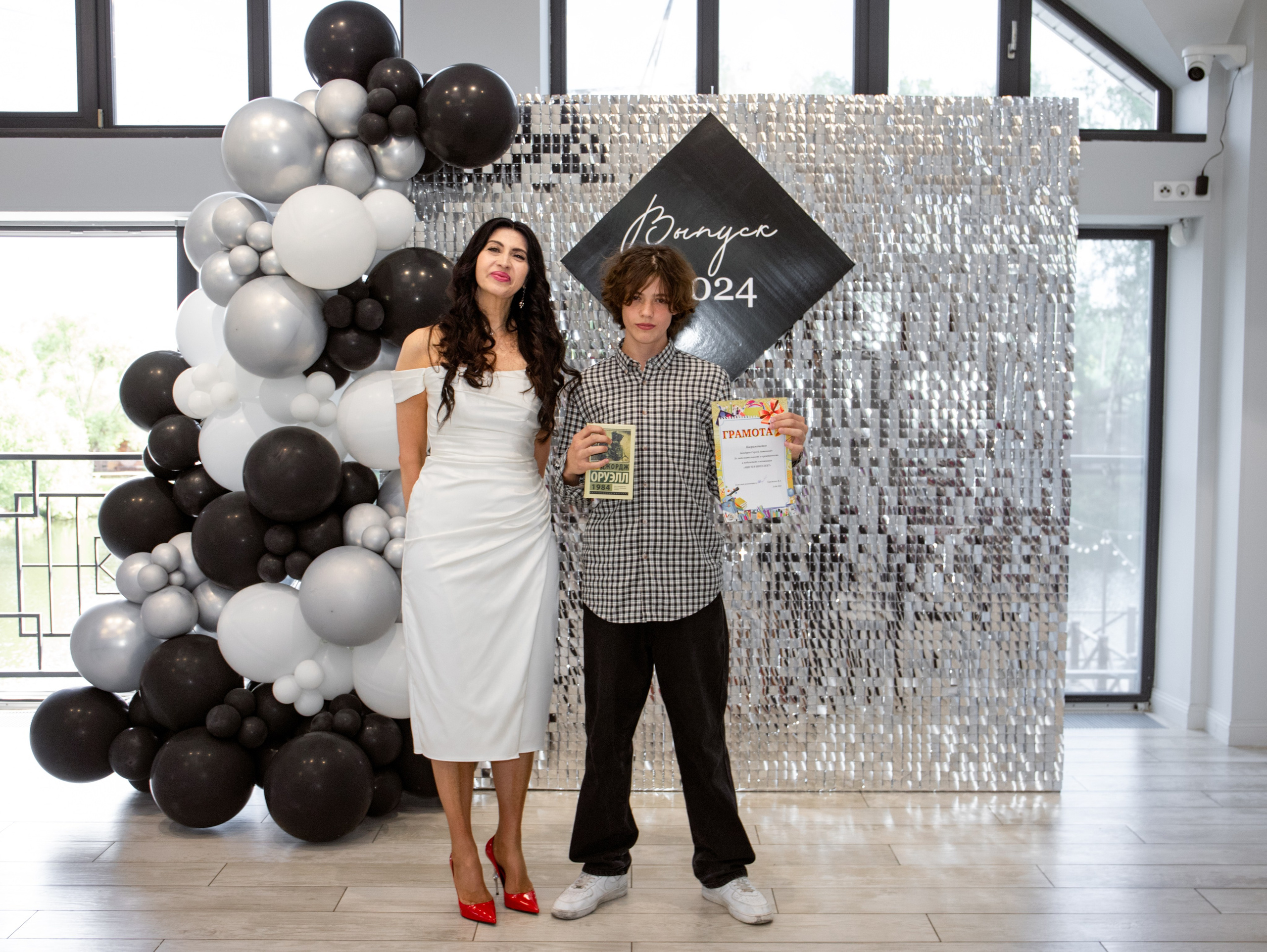 Выпускной 9 класс 2024. Свадебный и семейный фотограф в Москве Мила Широких