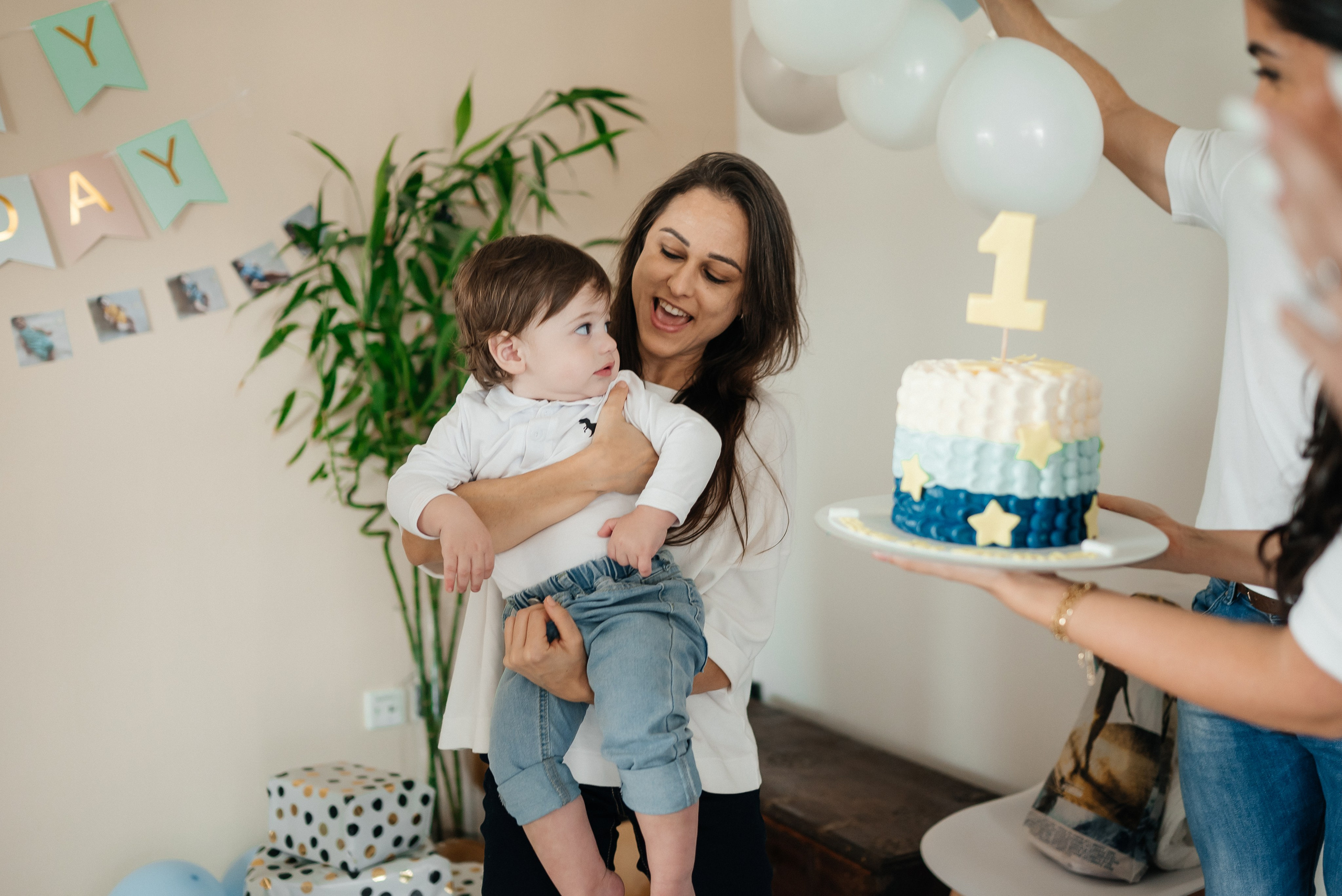 First Birthday. Wedding and family photographer in Dubai Vasilii Albul