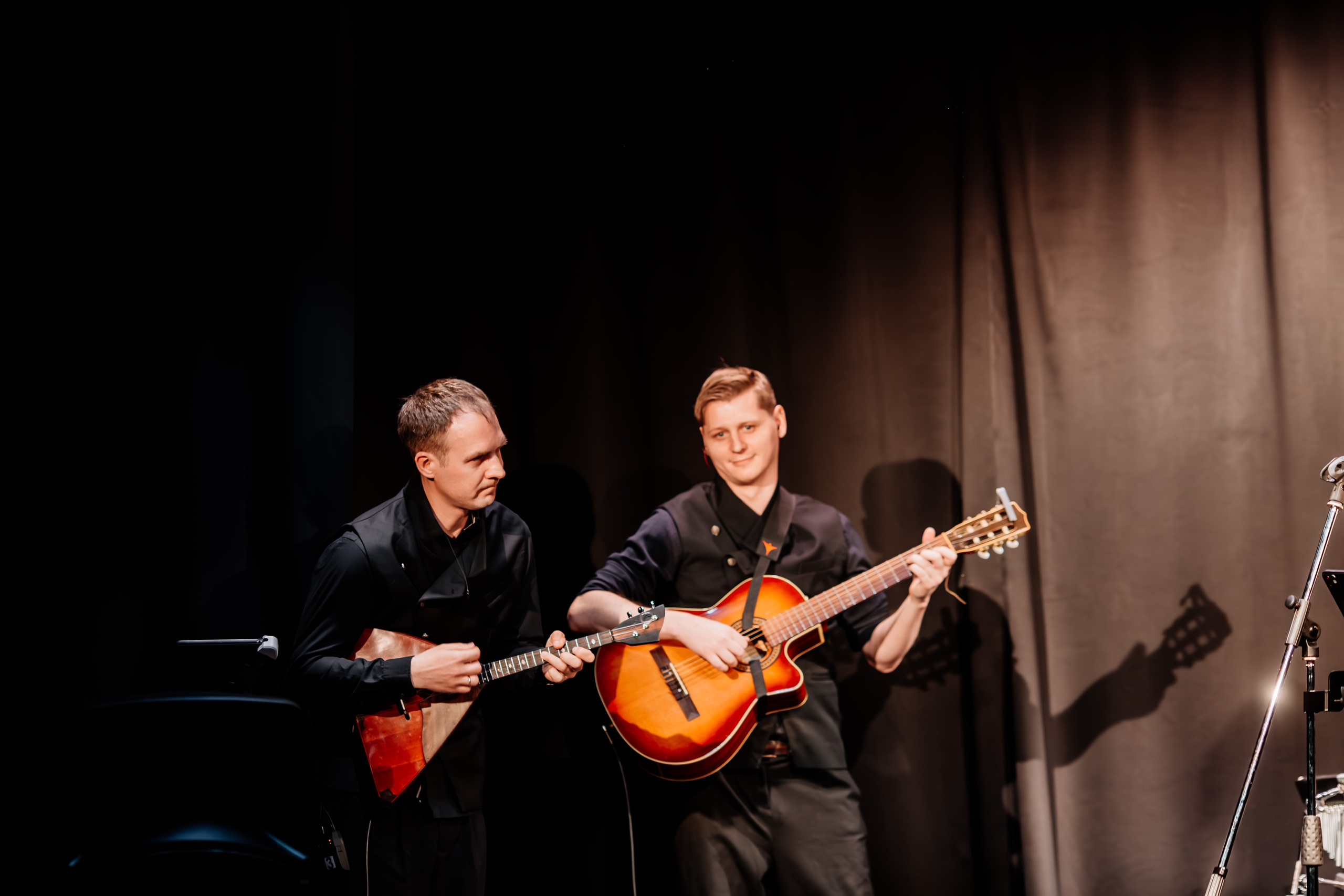 Сольный концерт 20.05. СУРОВЦЕВА project. Эстрадно-народный кавер-бэнд