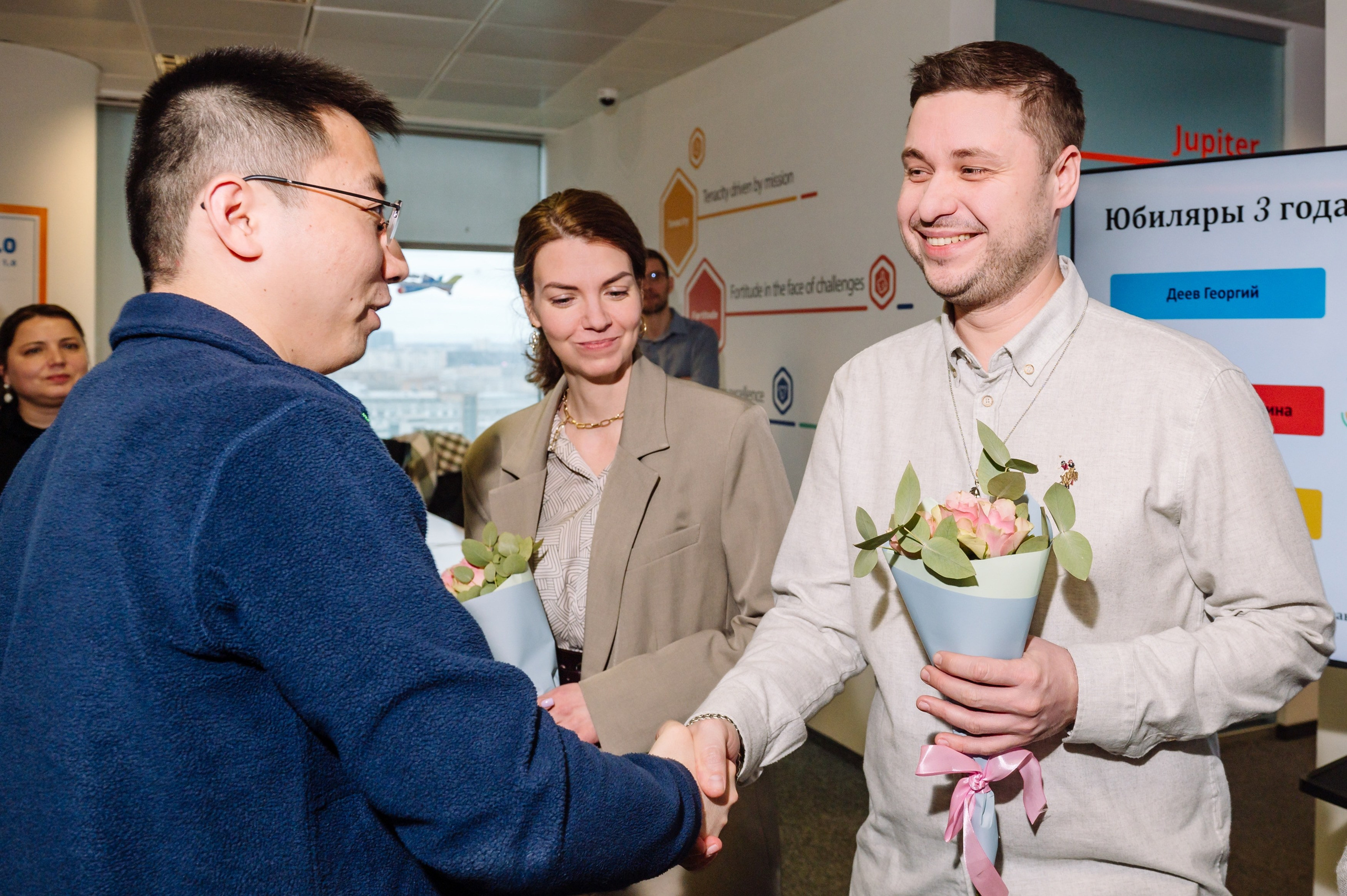 Чествуем сотрудников. Репортажный фотограф в Москве и по всему миру Степанова Юлия