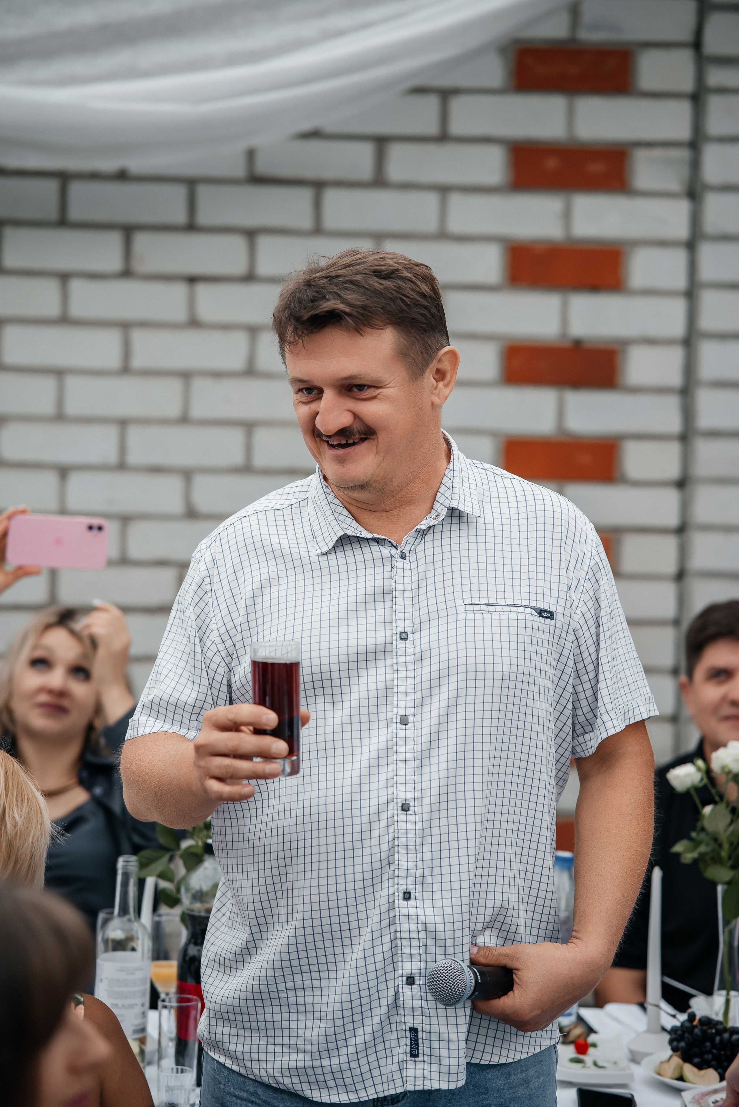 «Свадьба Даши и Артема». Школьный фотограф в Валуйках. Фотосессии для выпускников и изготовление выпускных альбомов в городе Валуйки и в Белгородской области