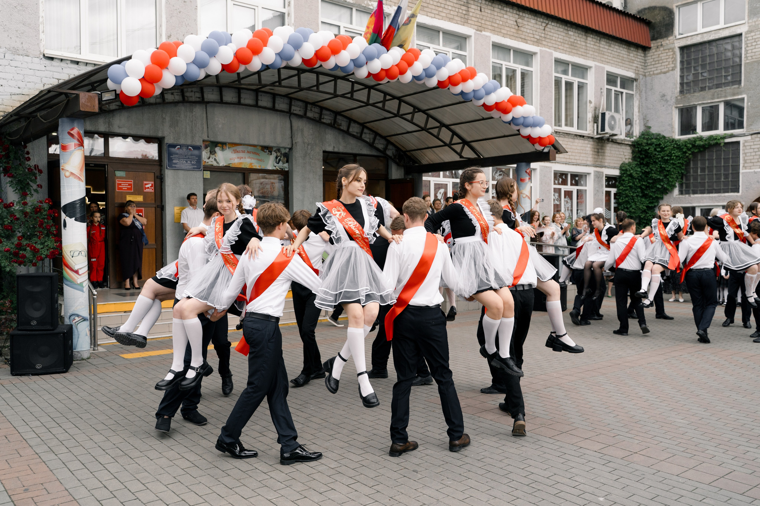 40 Школа последний звонок 2026. Выпускные альбомы Натальи Бутко: Новороссийск, Анапа, Геленджик
