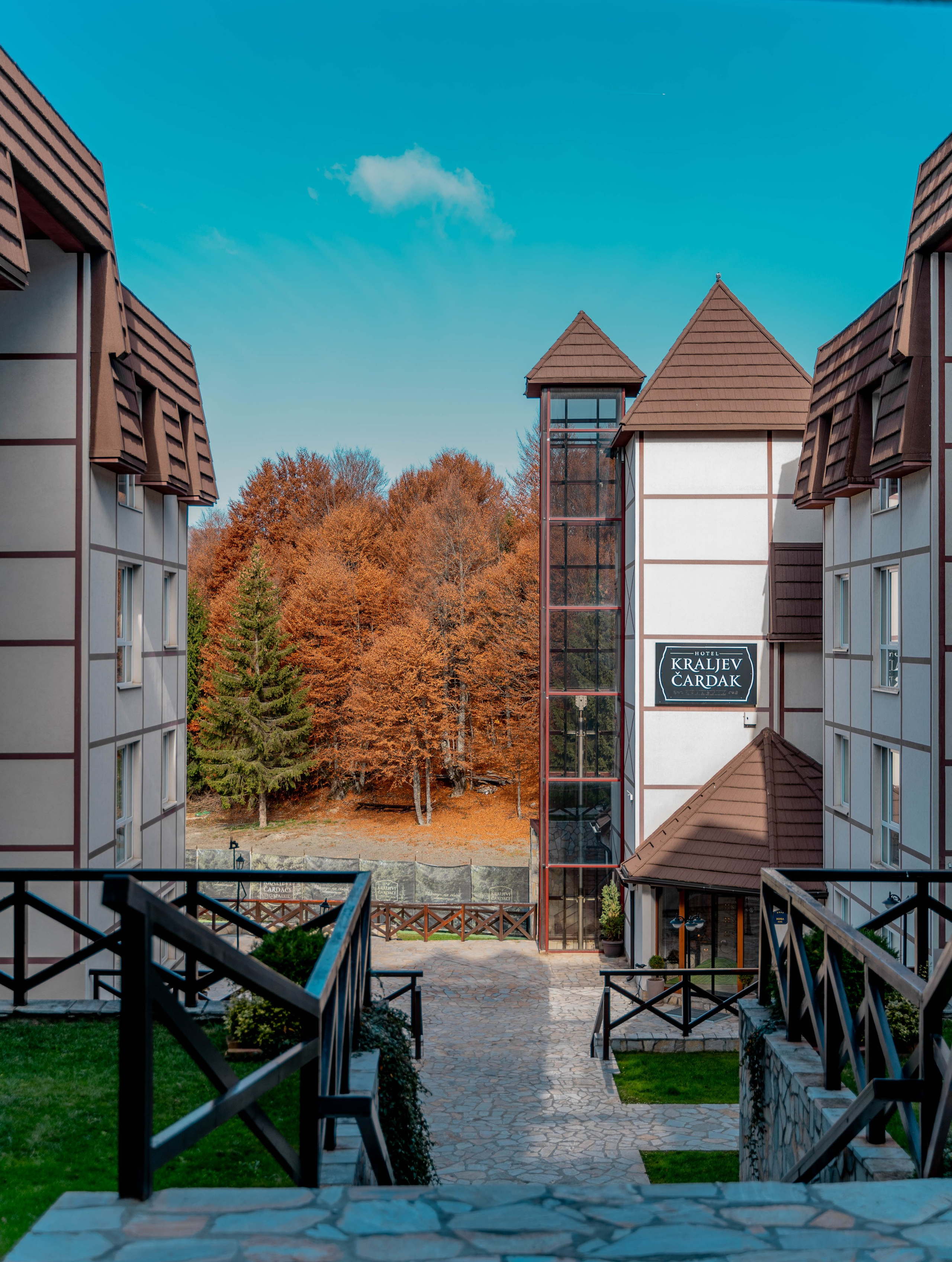 Kraljevi Cardaci apartman 9D-45. Меня зовут Лиана.я видеограф и фотограф 📍 Работаю в Москве и МО