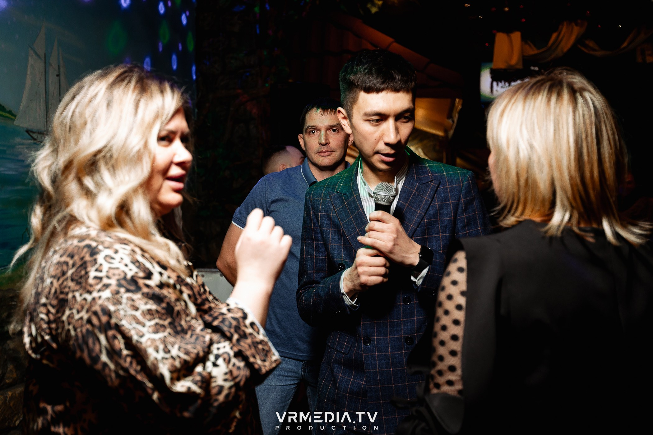 Новогодний вечер в ресторане «Лазурный Берег»