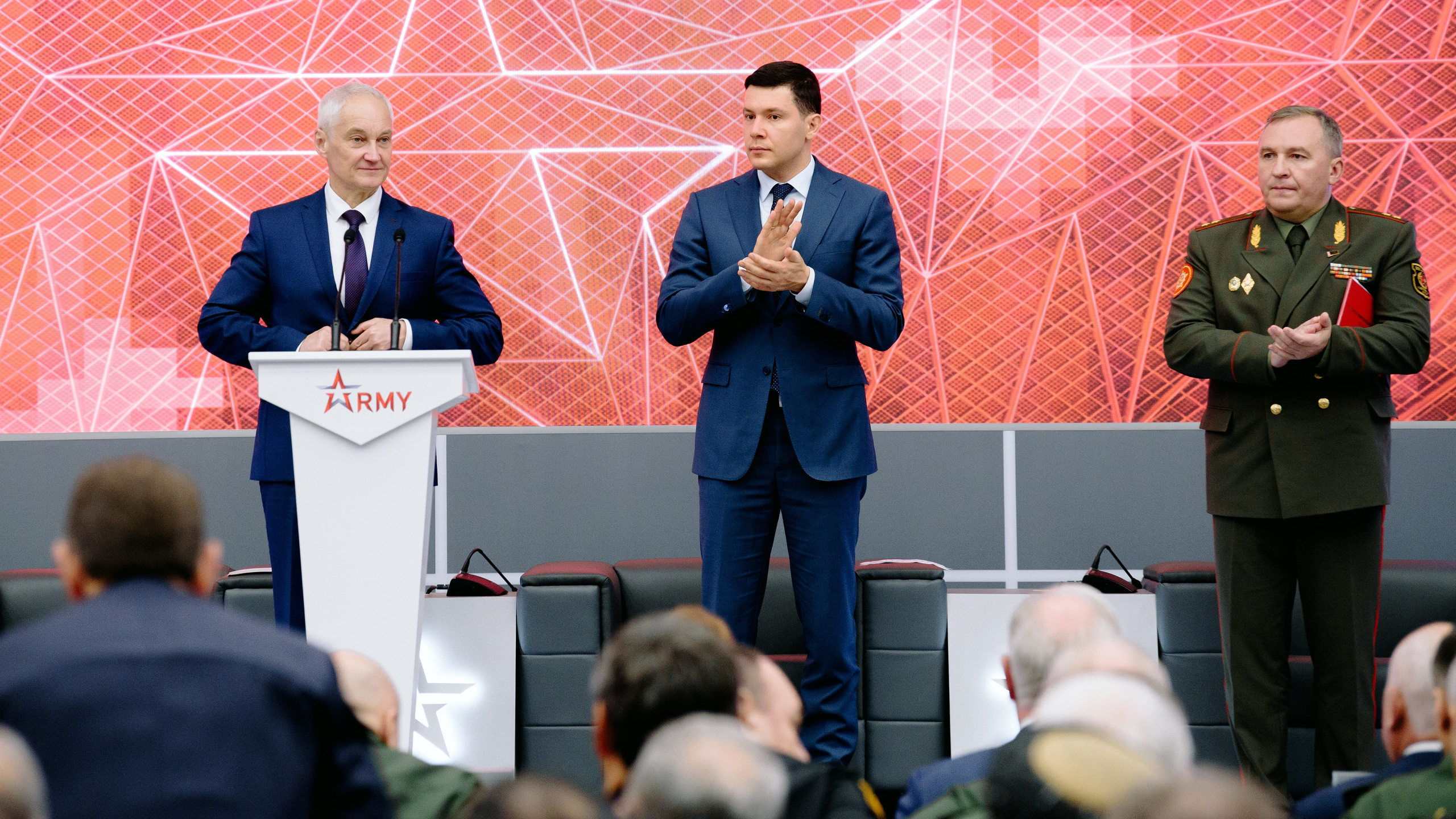 ФОРУМ АРМИЯ 2024. РЕПОРТАЖНЫЙ И БИЗНЕС ФОТОГРАФ В МОСКВЕ, ЕГОР НИКОЛАЕВ