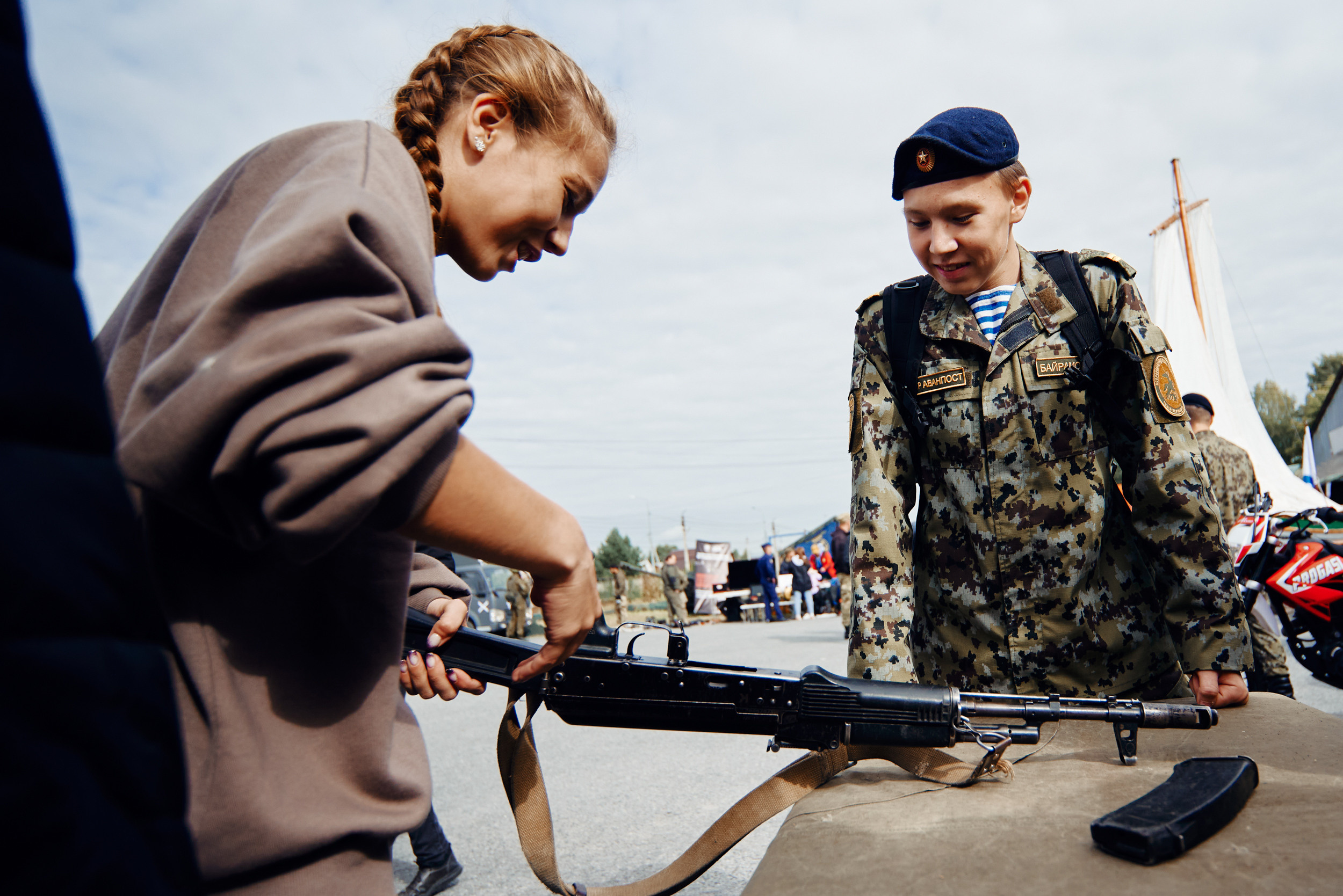 Аванпост. Снимаю всё, кроме похорон