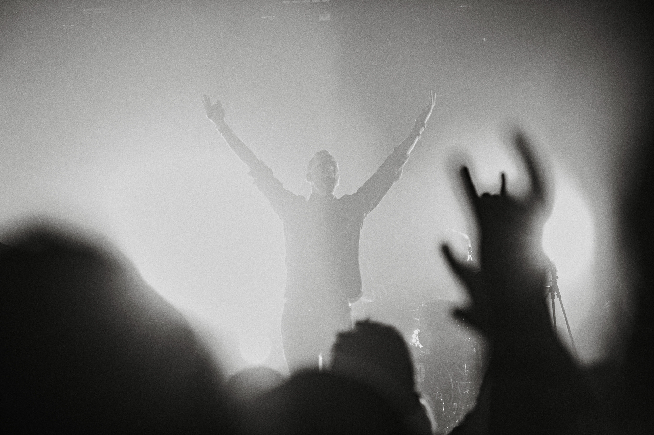 Lumen. Снимаю всё, кроме похорон