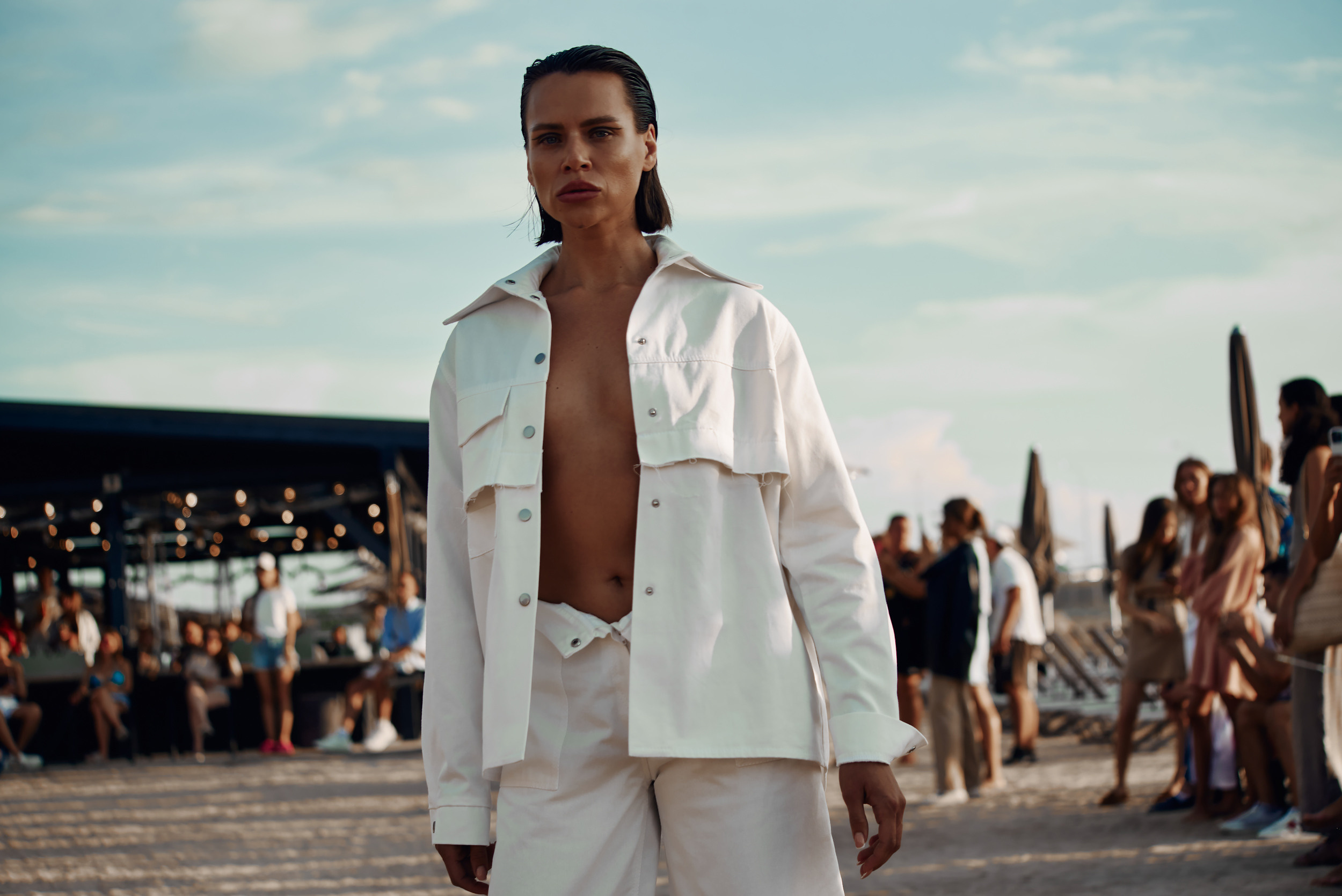 Липовое Демонстрация моделей одежды. Снимаю всё, кроме похорон