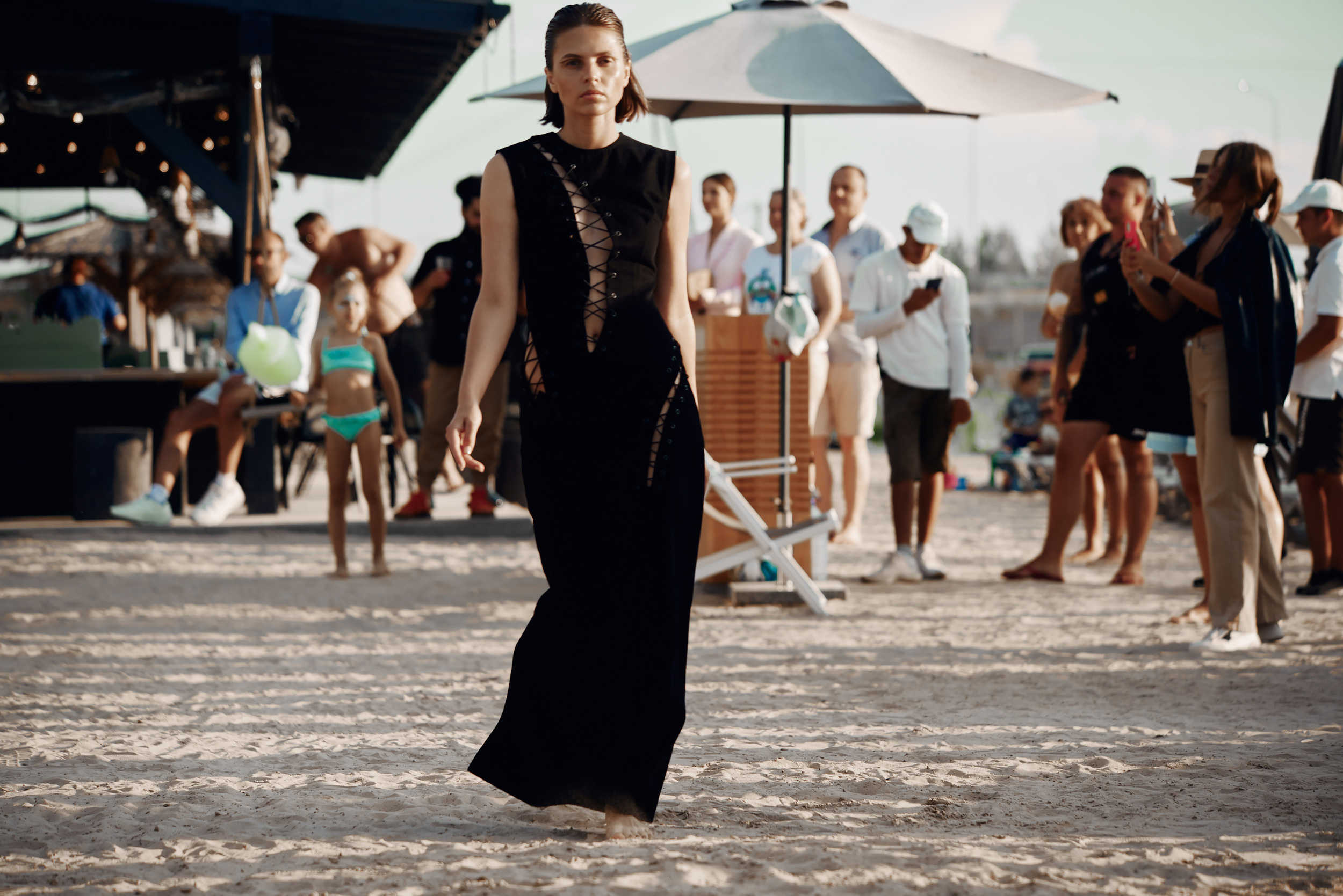 Липовое Демонстрация моделей одежды. Снимаю всё, кроме похорон