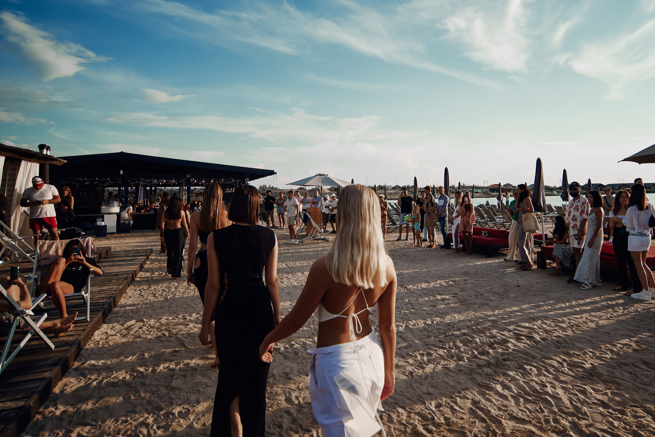 Липовое Демонстрация моделей одежды. Снимаю всё, кроме похорон