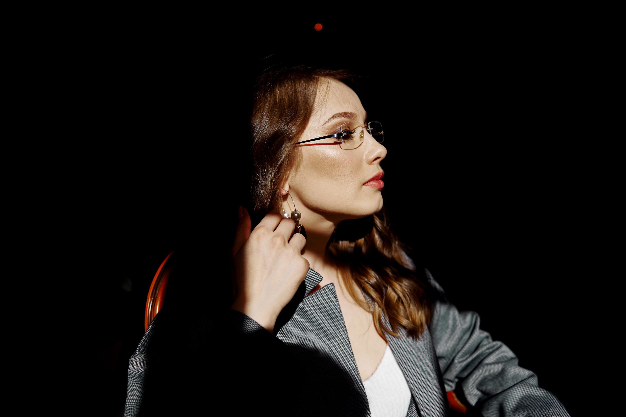 Мария. Снимаю всё, кроме похорон