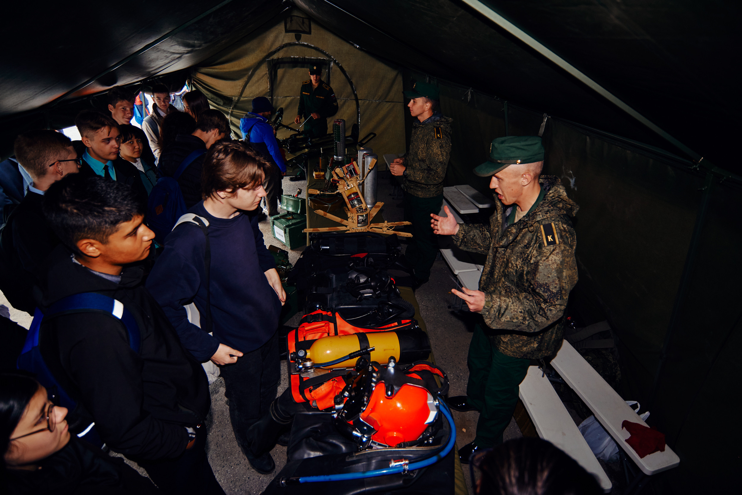 Аванпост. Снимаю всё, кроме похорон